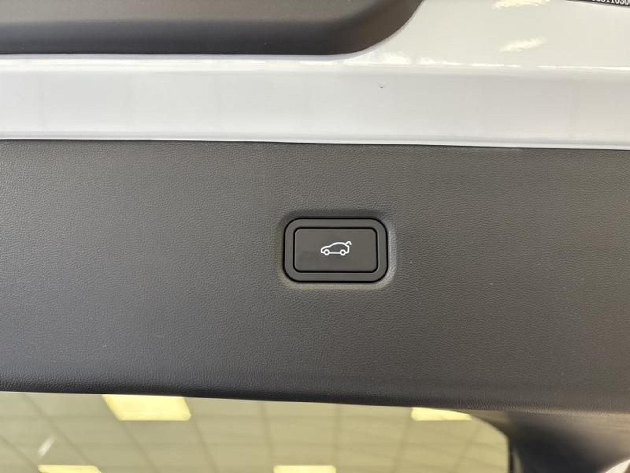 Xpeng G6 485ch 80,8kWh AWD Performance (2025) - Photo 17
