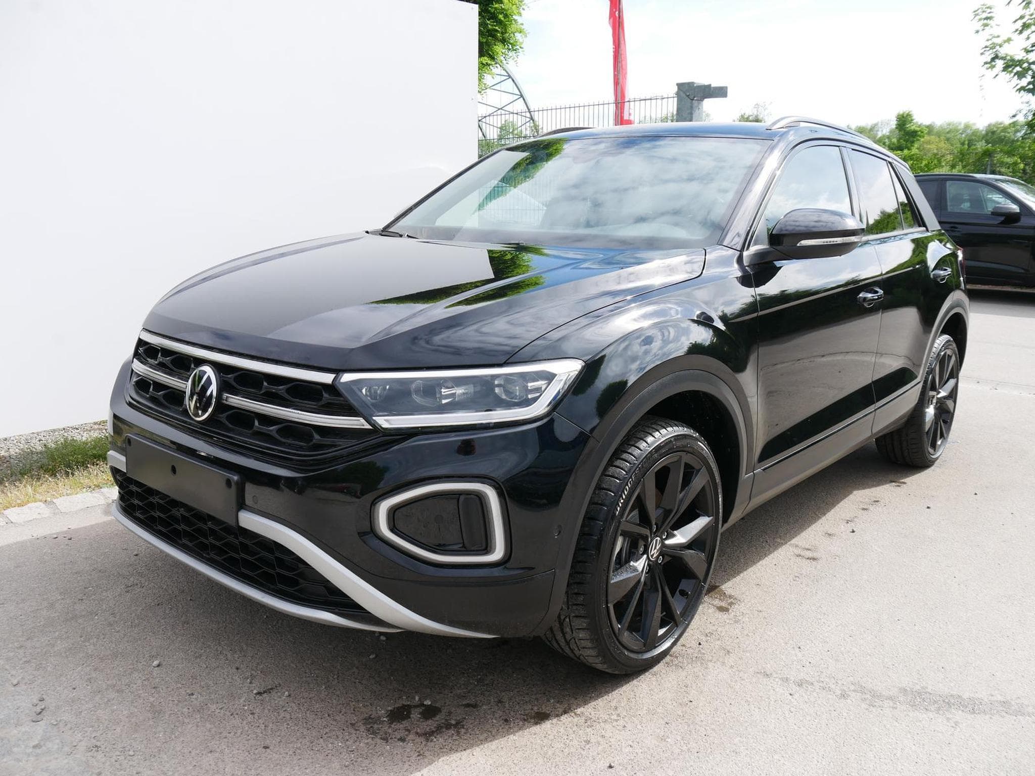 VW T-Roc Black Style (2026) - Photo 1