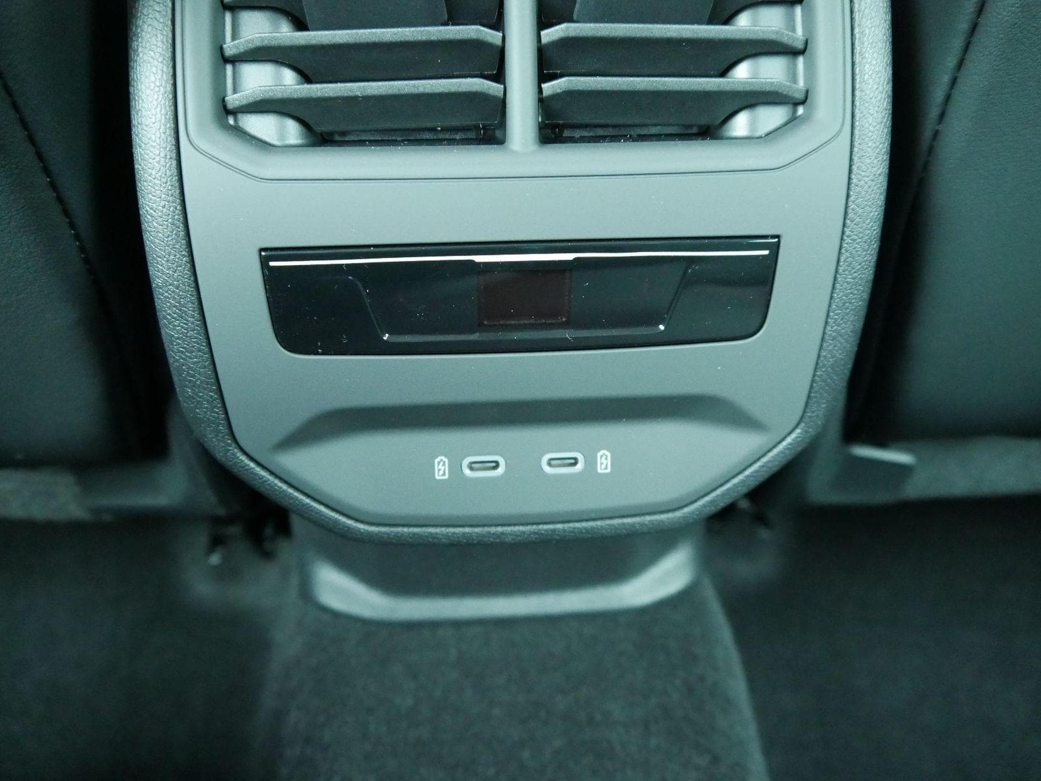 Seat Leon FR 2.0 TDI (2025) - Photo 9