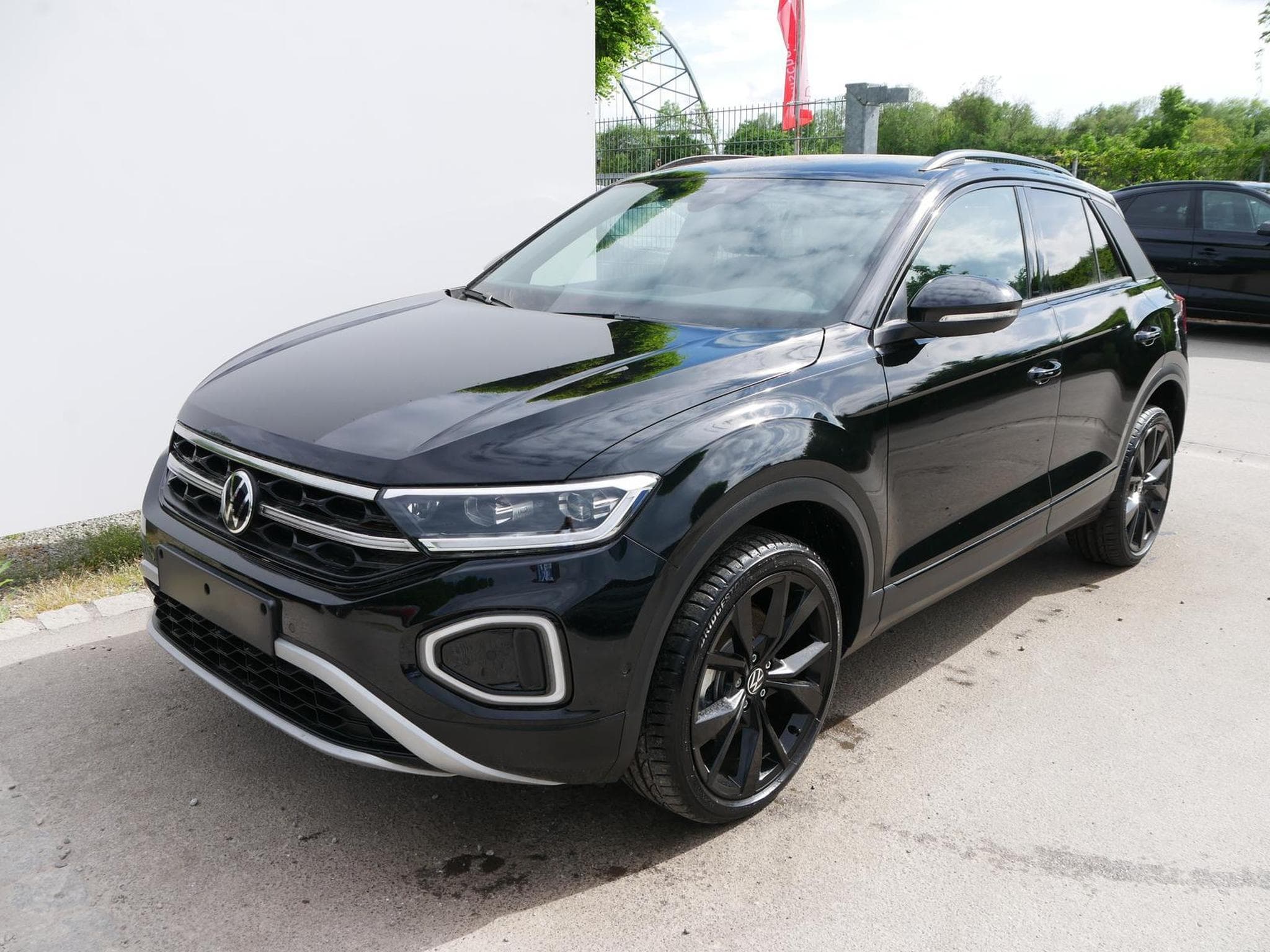 VW T-Roc Black Style (2026) - Photo 1