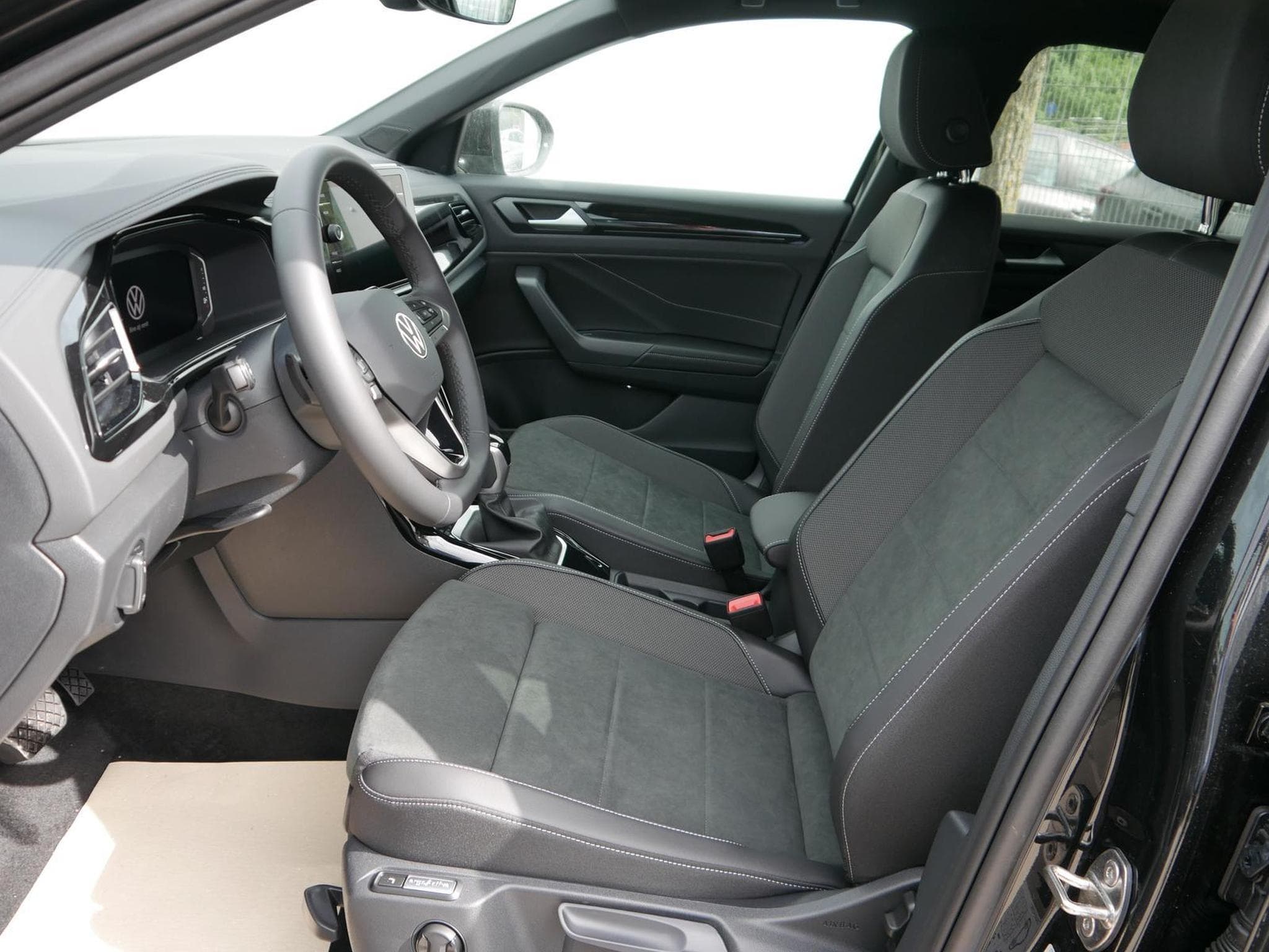VW T-Roc Black Style (2026) - Photo 7