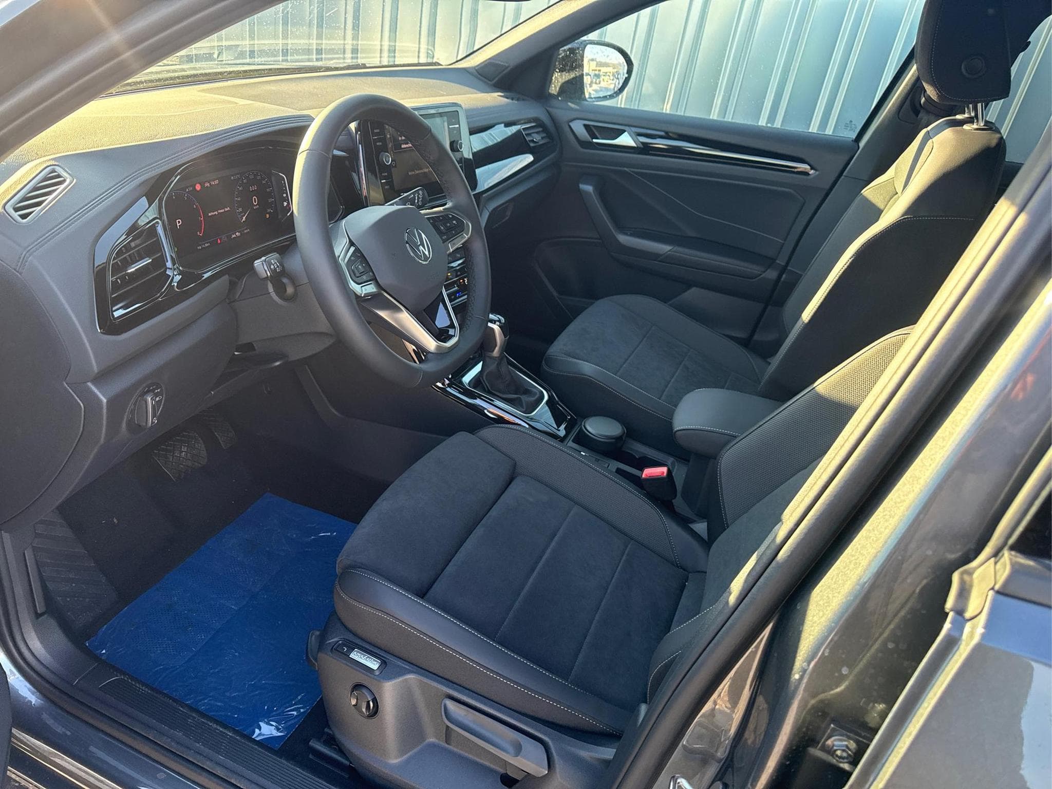 VW T-Roc Black Style 1,5 (2026) - Photo 18