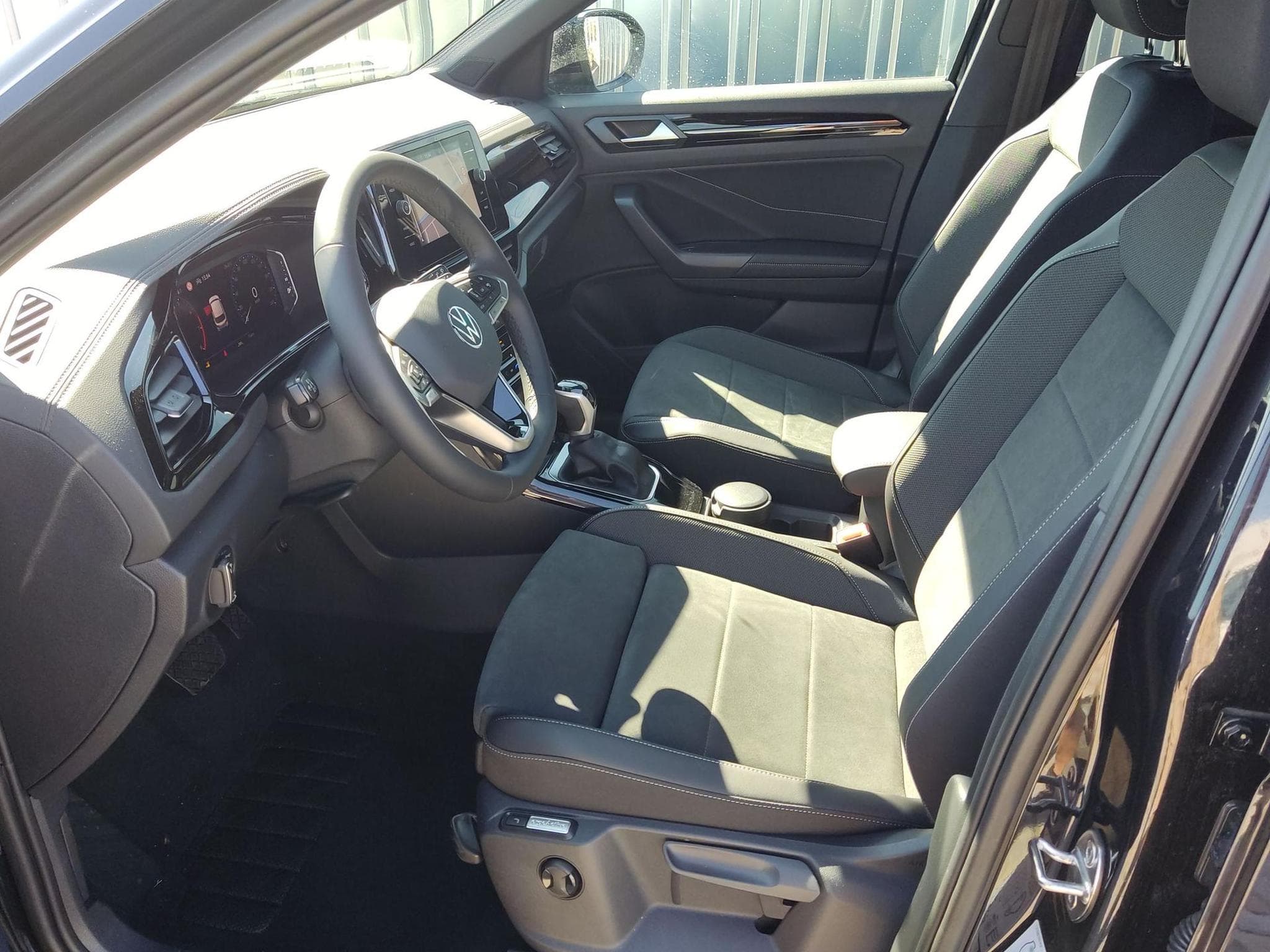 VW T-Roc Black Style 1,5 (2026) - Photo 5