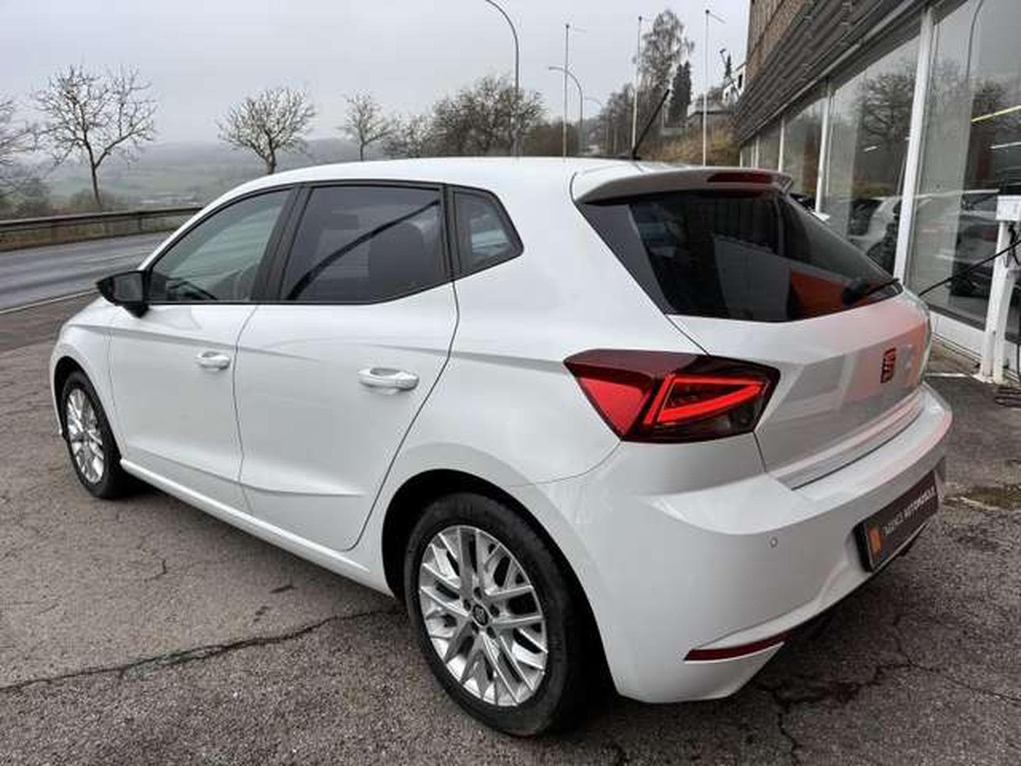 SEAT Ibiza 1.0 TSI STYLE - JUSQU'A 48 MOIS DE GARANTIE (2018) - Photo 8