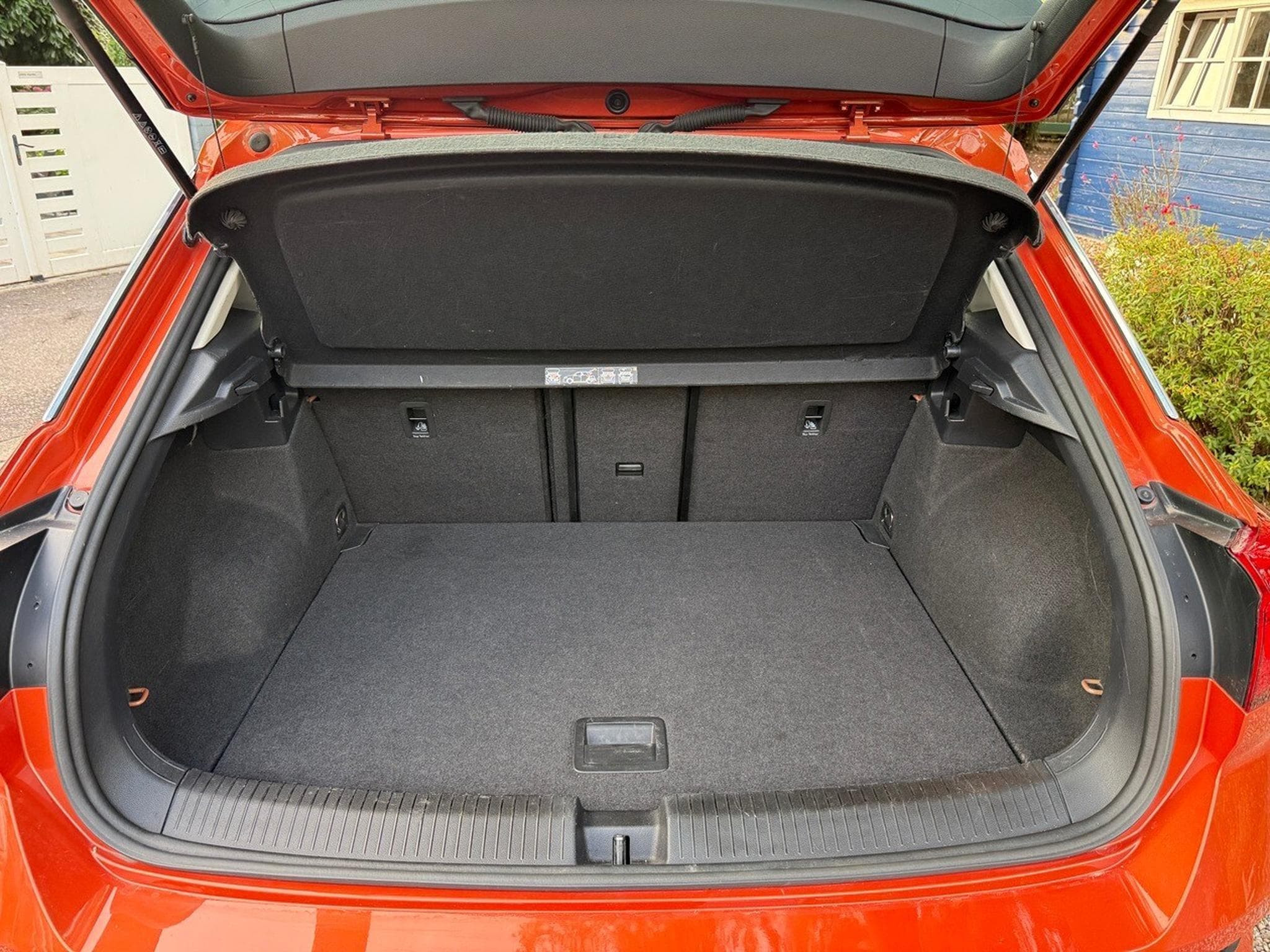 VW T-Roc 1.0 Tsi 115 cv (2020) - Photo 12