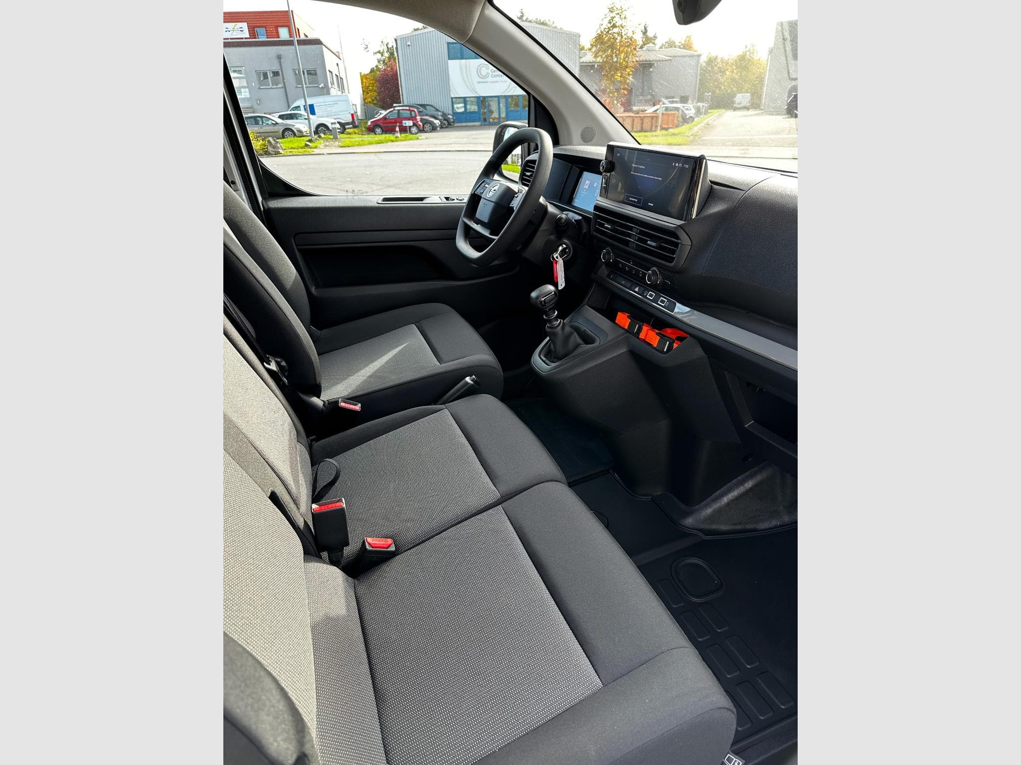 Opel Vivaro L3H1 (2025) - Photo 5