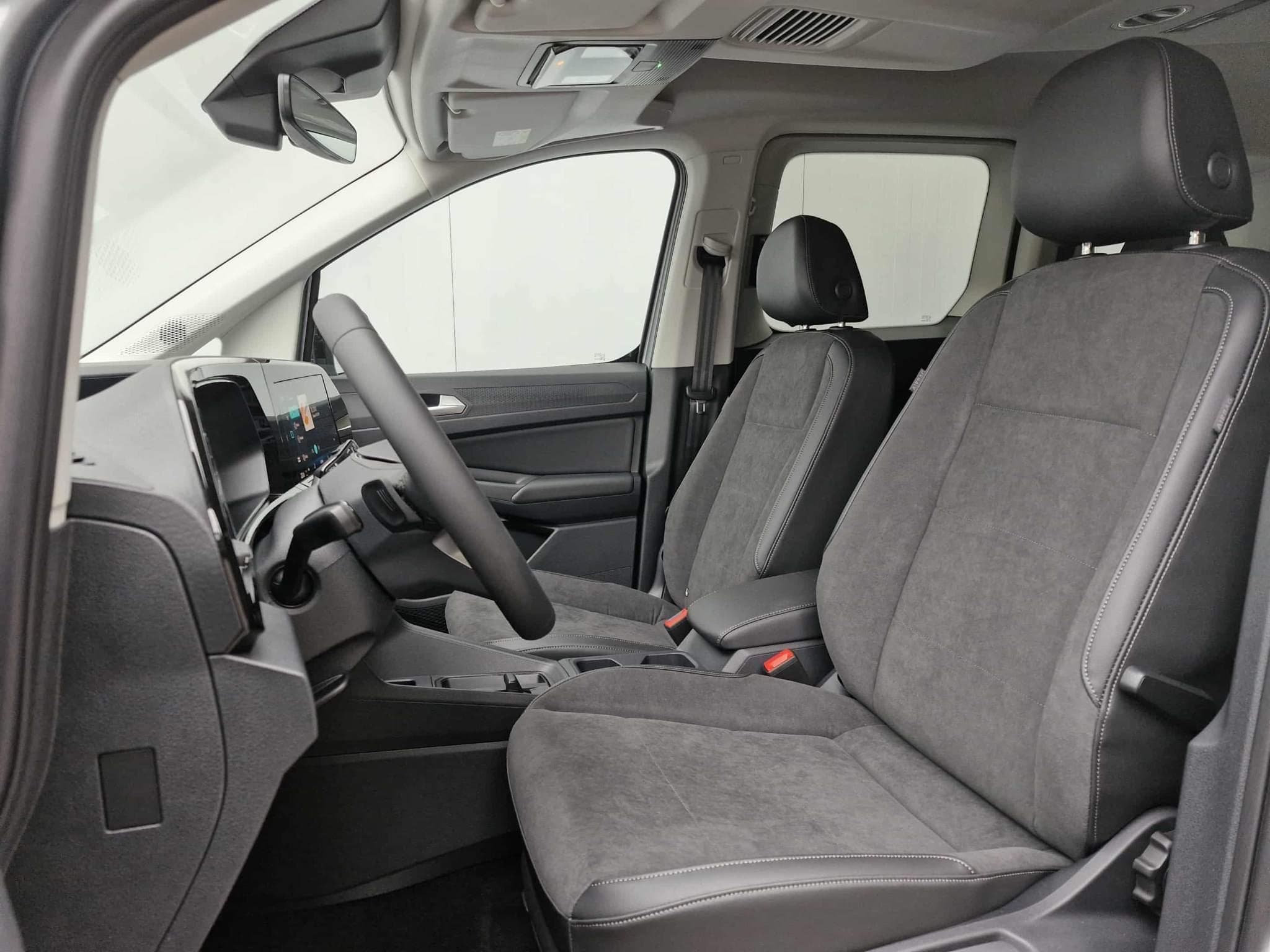 VW Caddy 1.5 TSI 116PS EDITION (2025) - Photo 4