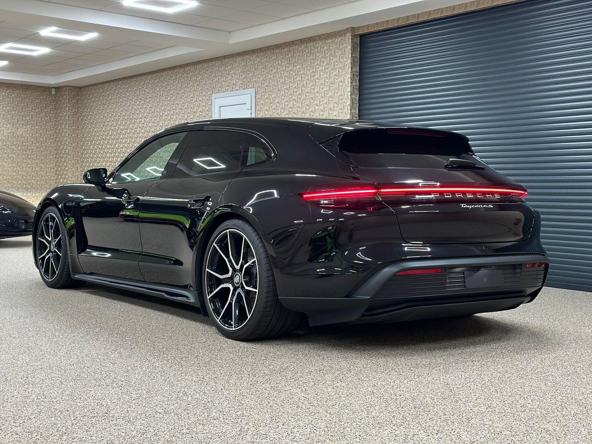 Porsche Taycan 4S SPORT TOURISMO (2024) - Photo 3