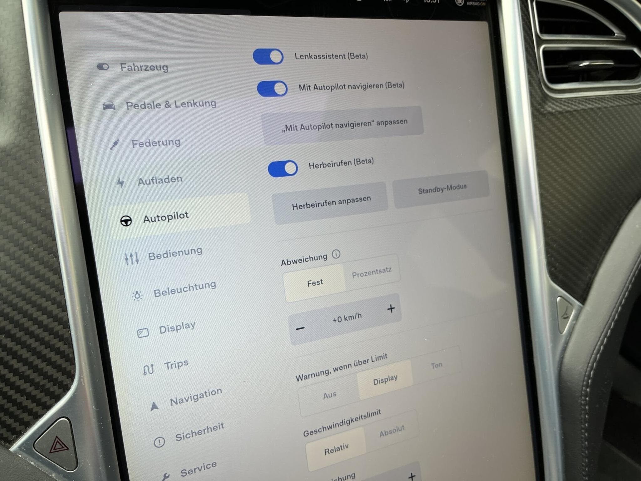 Tesla Model S 100D (2018) - Photo 11