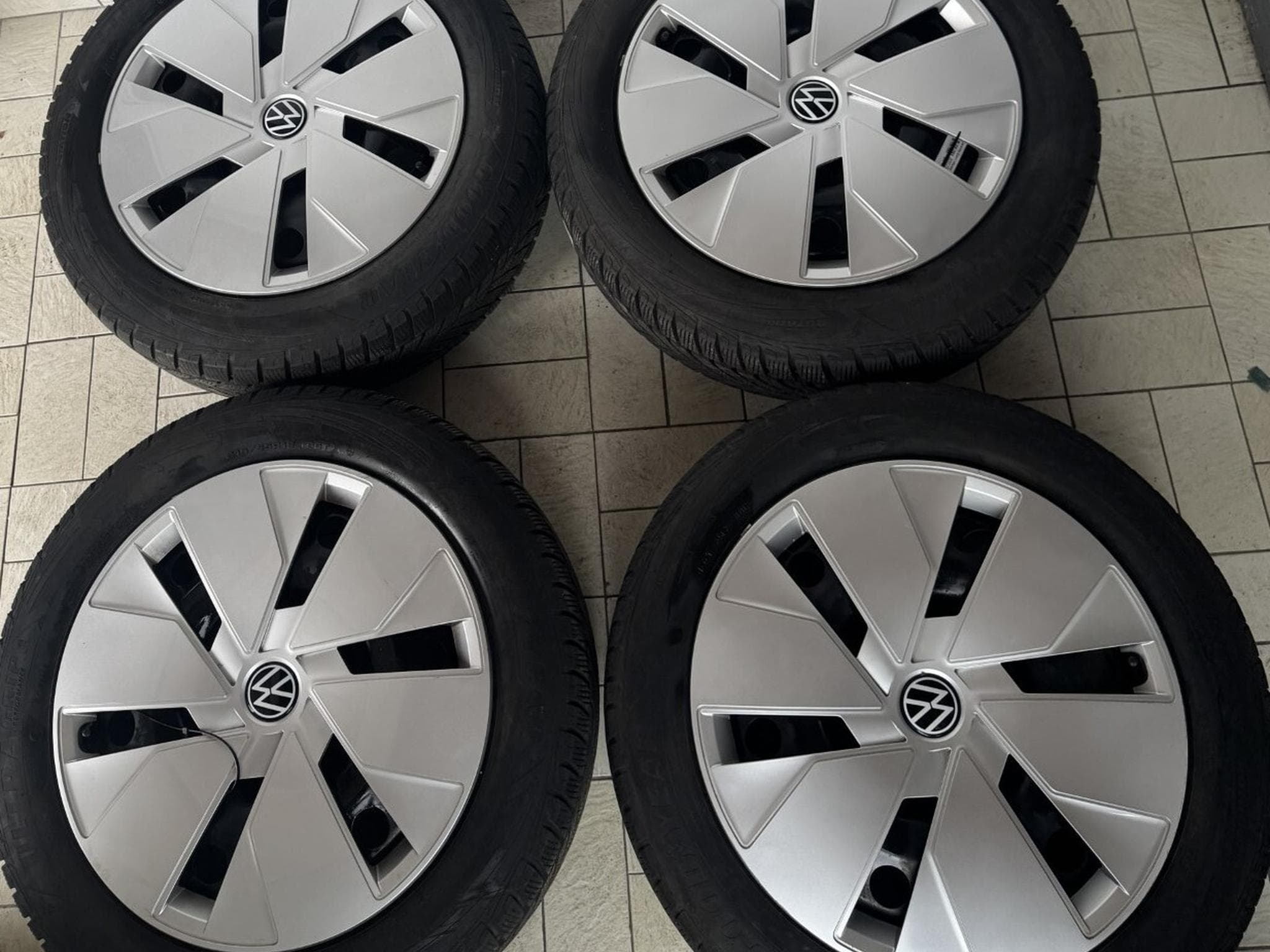 Jantes acier + Pneus – 18" - Photo 2