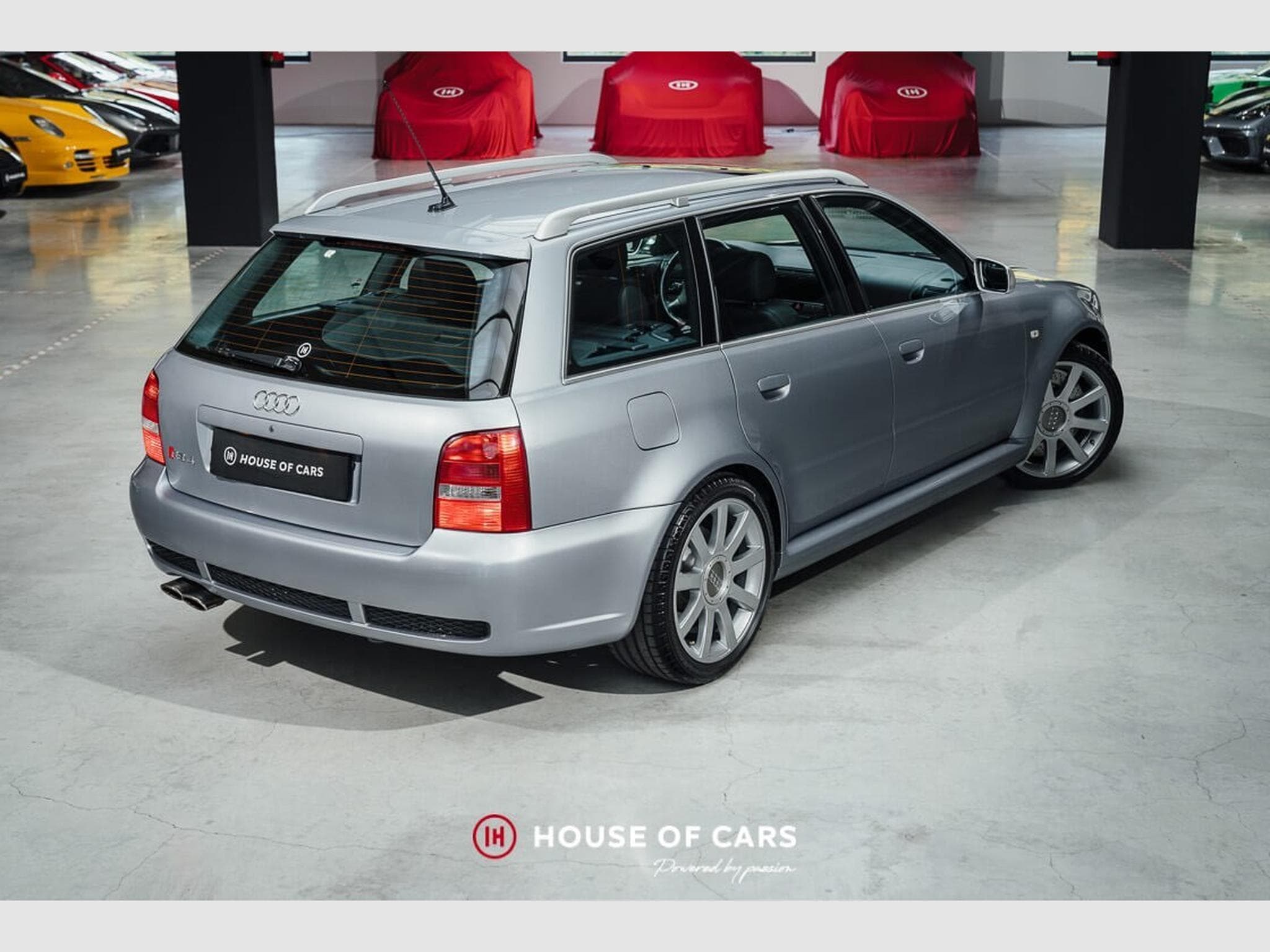Audi RS4 B5 AVANT AVUS SILVER METALLIC - FULL AUDI HISTORY (2001) - Photo 7
