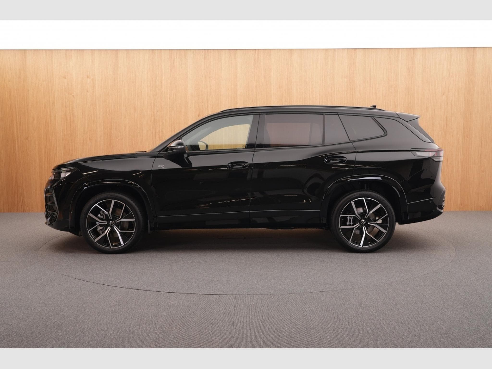 VW Tayron VW Tayron R-Line 2.0 TDI 4x4 DSG 142 kW (2025) - Photo 3
