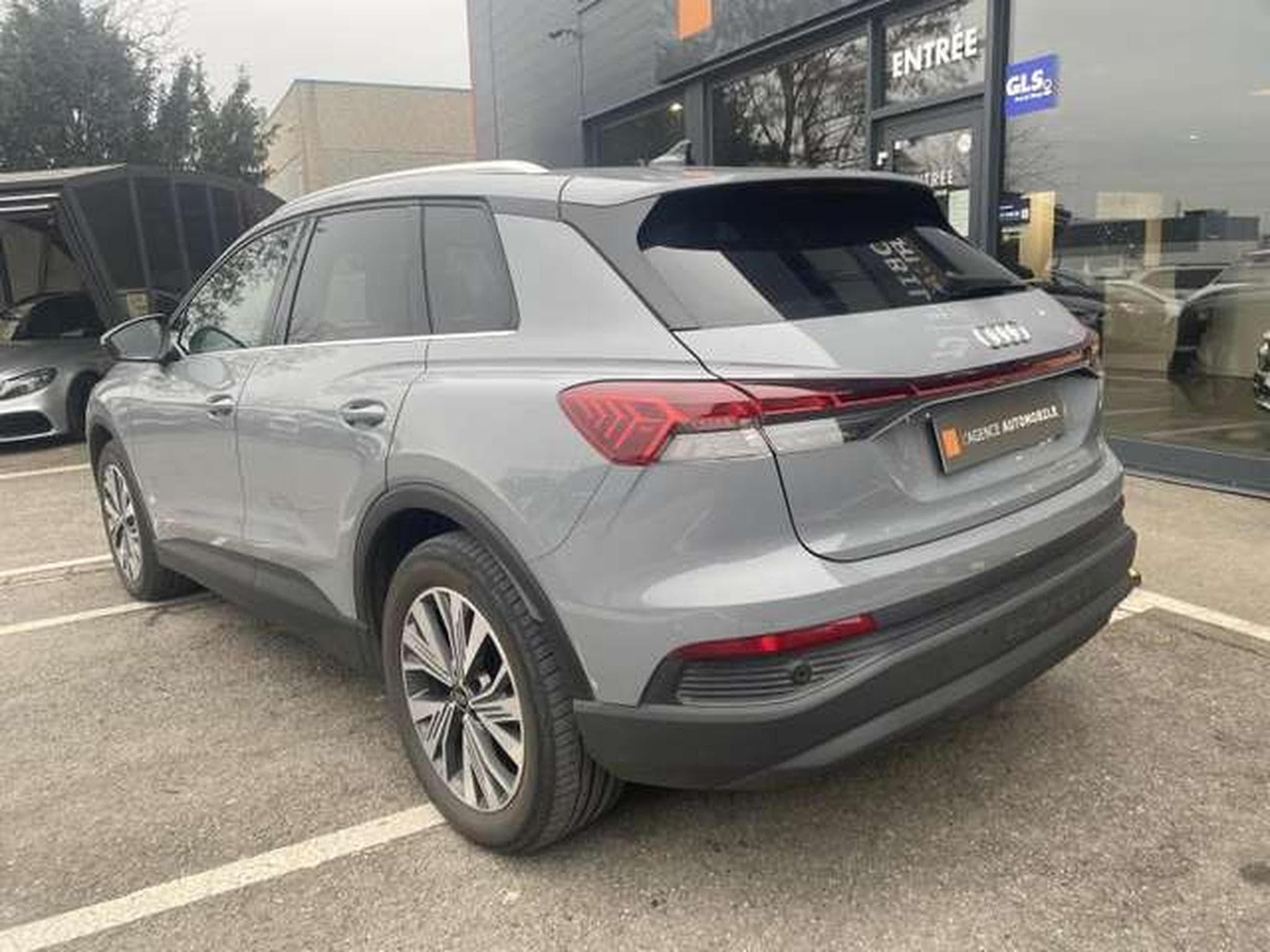 Audi Q4 e-tron 45 design edition - JUSQU'A 48 MOIS DE GARANTIE (2024) - Photo 8