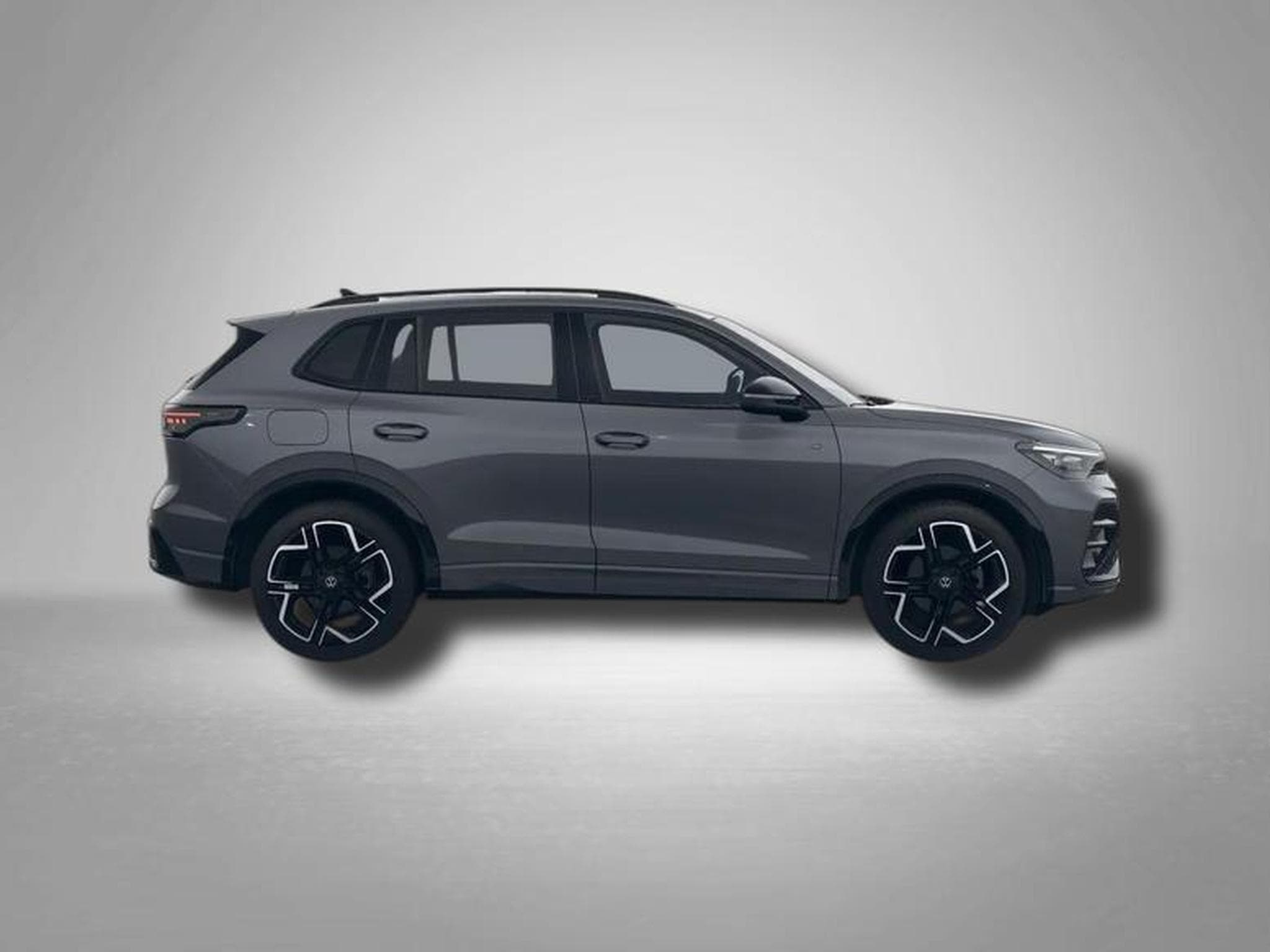 VW Tiguan R-Line 1,5 l eTSI 7-Gang-Doppelkupplungsgetriebe DSG (2025) - Photo 6