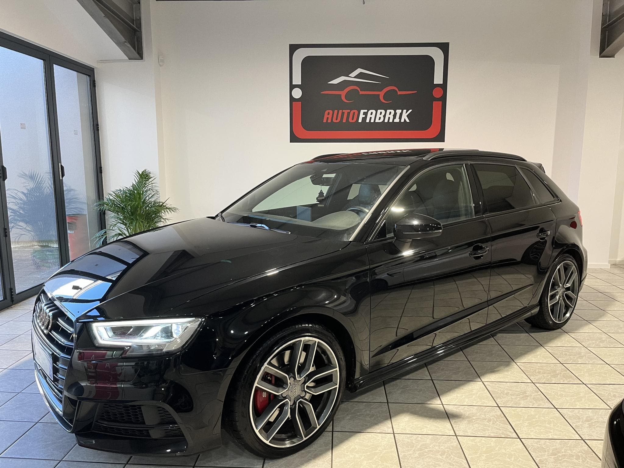 Audi S3 SPORTBACK 2.0 TFSI 310 CV QUATTRO (2018) - Photo 1