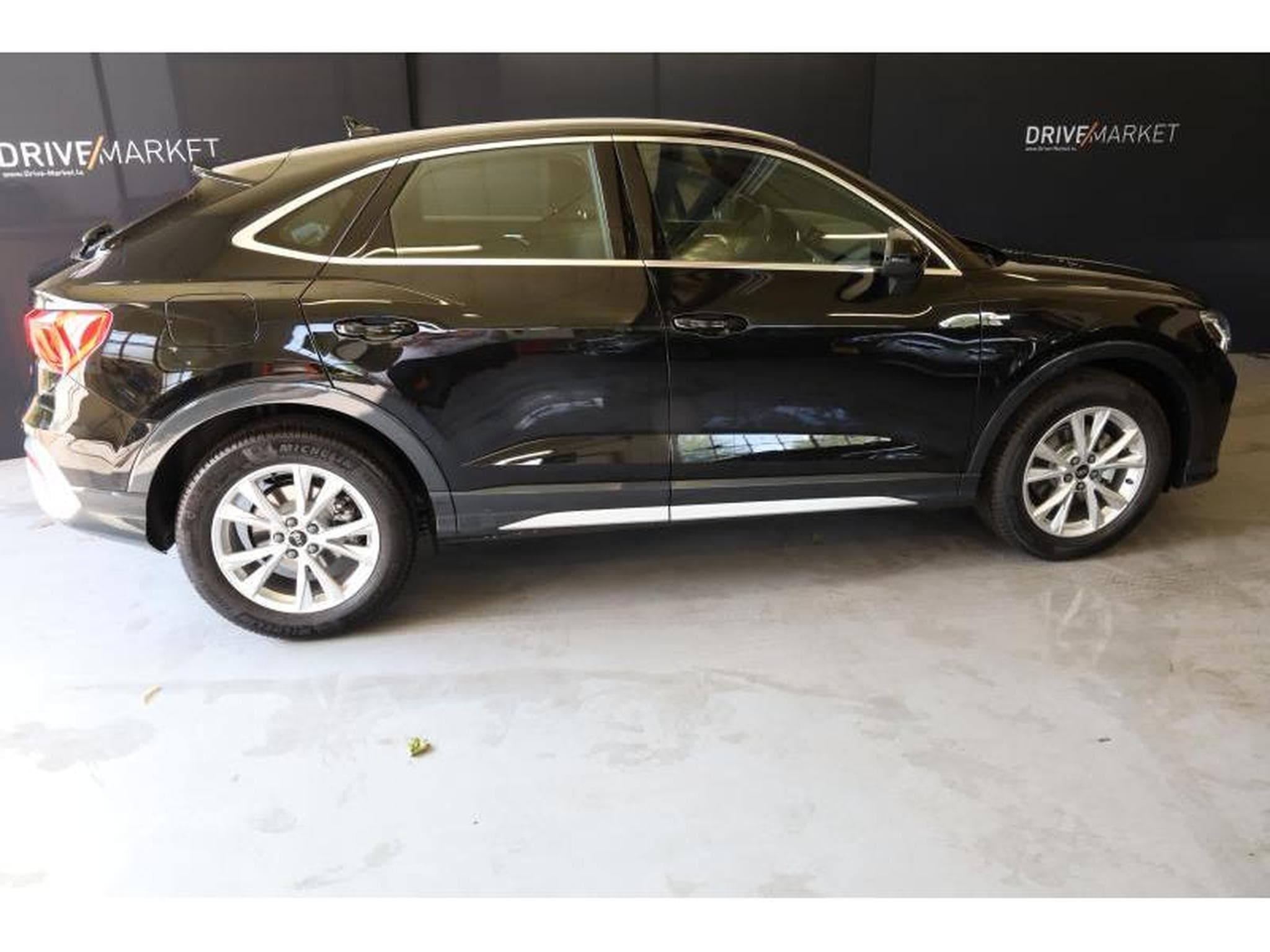 Audi Q3 Sportback S line (2024) - Photo 10