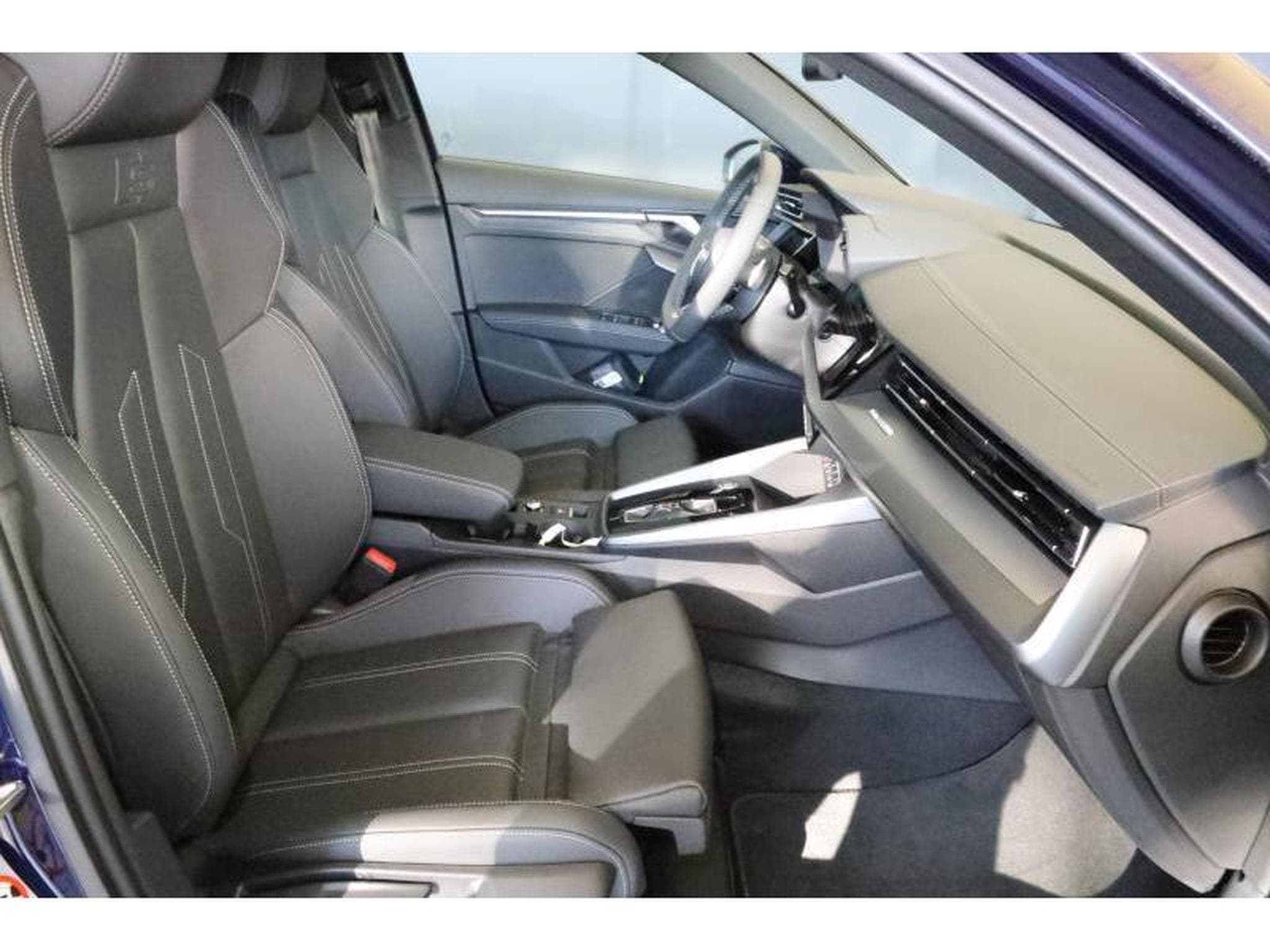 Audi A3 Sportback (2025) - Photo 17