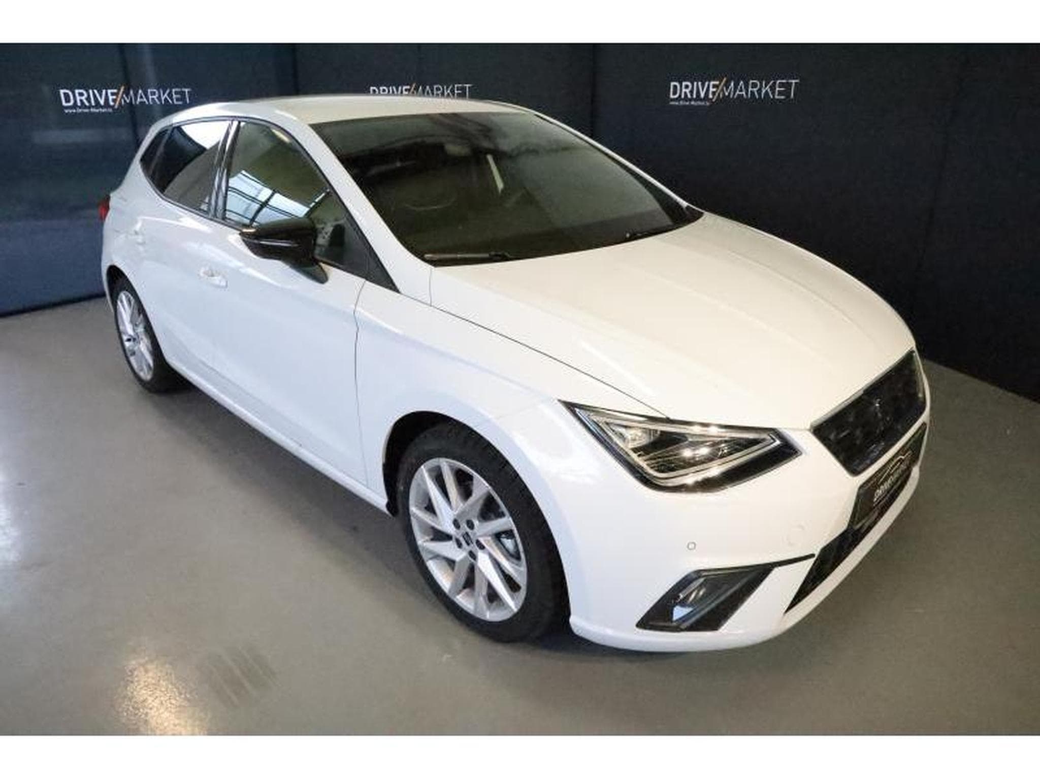 Seat Ibiza FR (2025) - Photo 1
