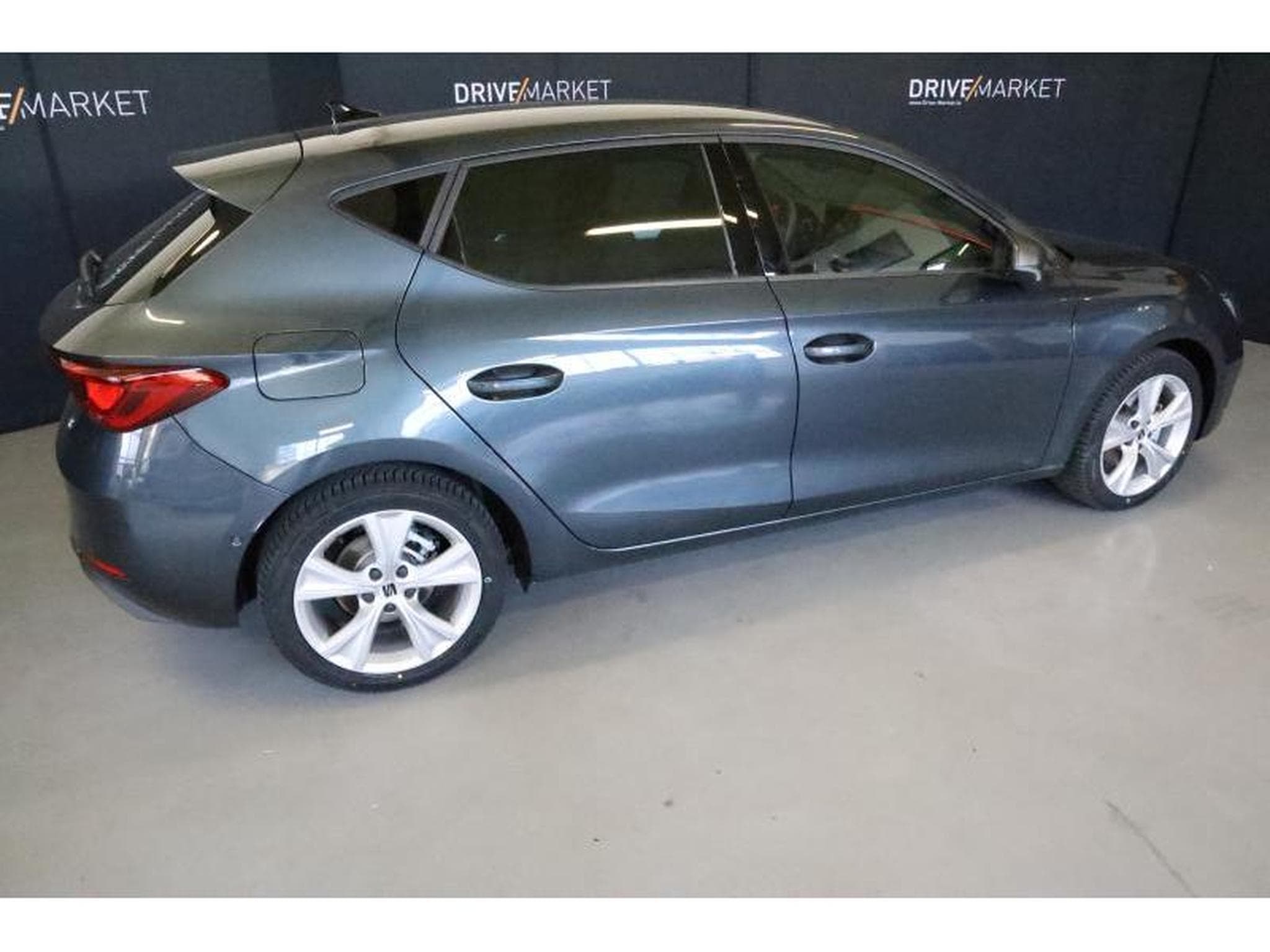 Seat Leon FR (2025) - Photo 18