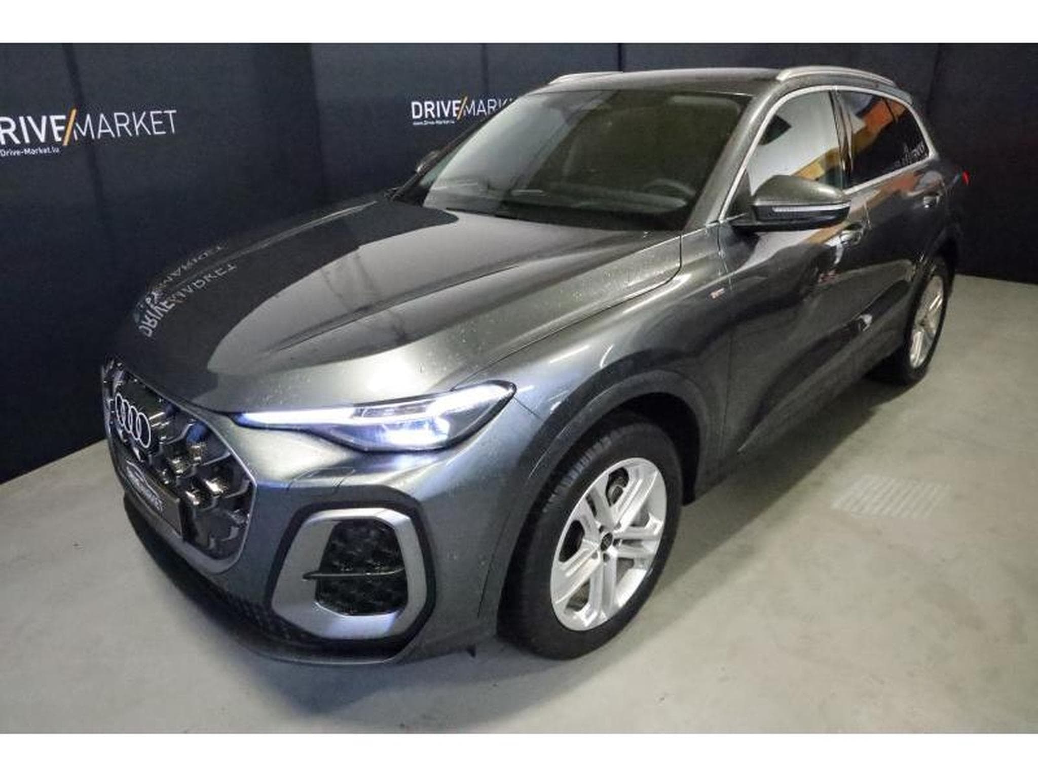 Audi Q5 S line Quattro (2025) - Photo 19