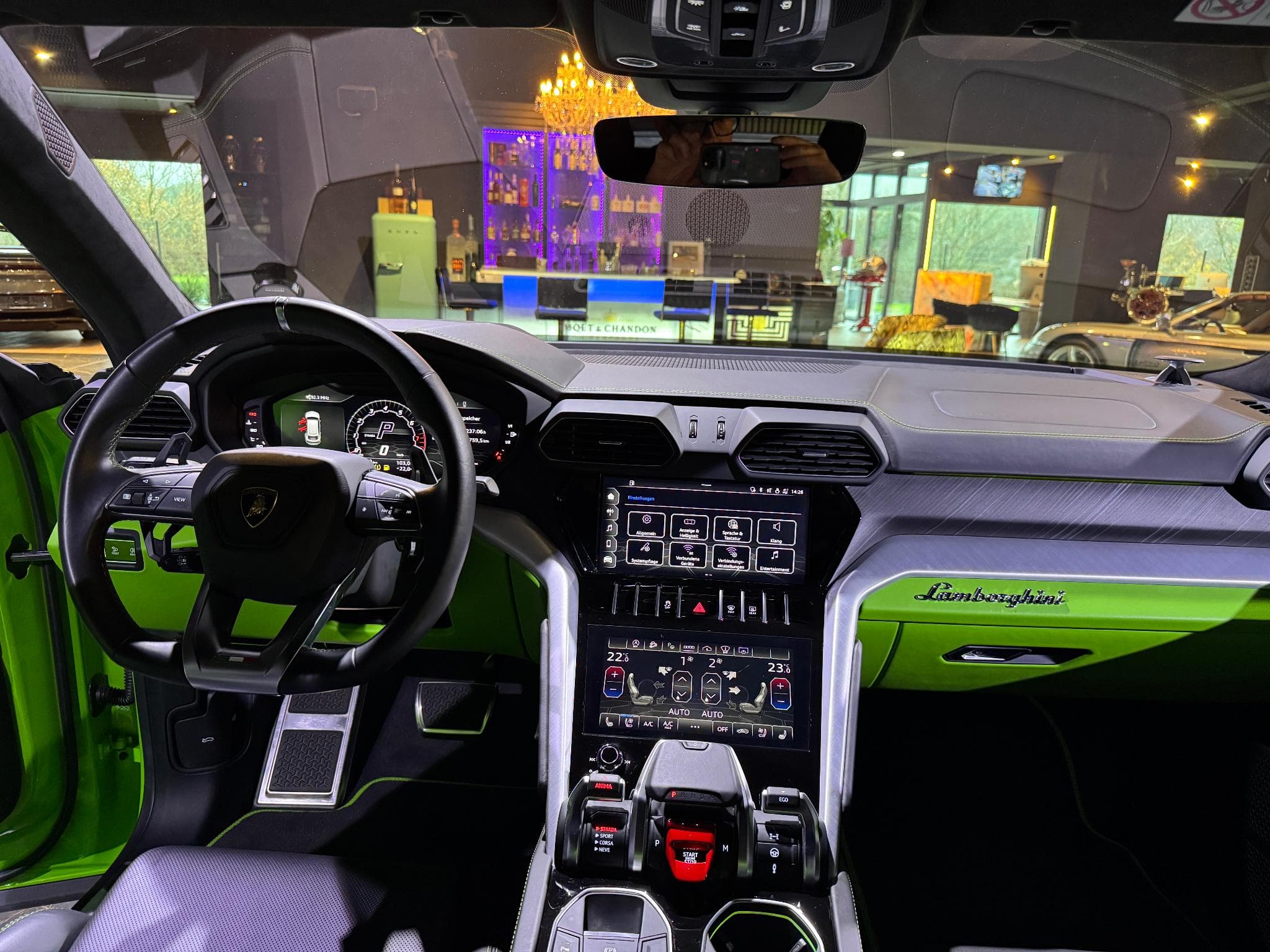 Lamborghini Urus (2022) - Photo 5
