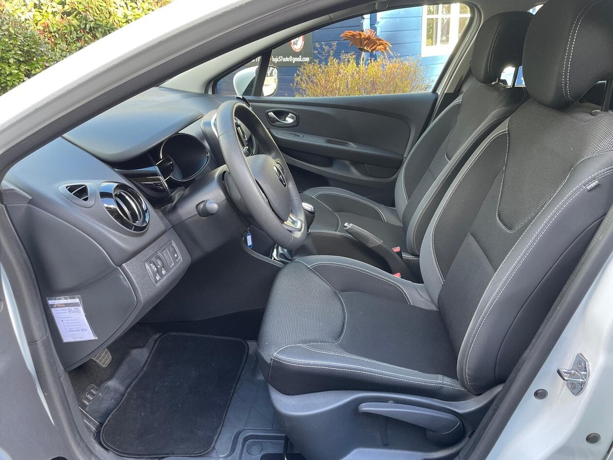 Renault Clio 1.0TCE ZEN GPS (2019) - Photo 12