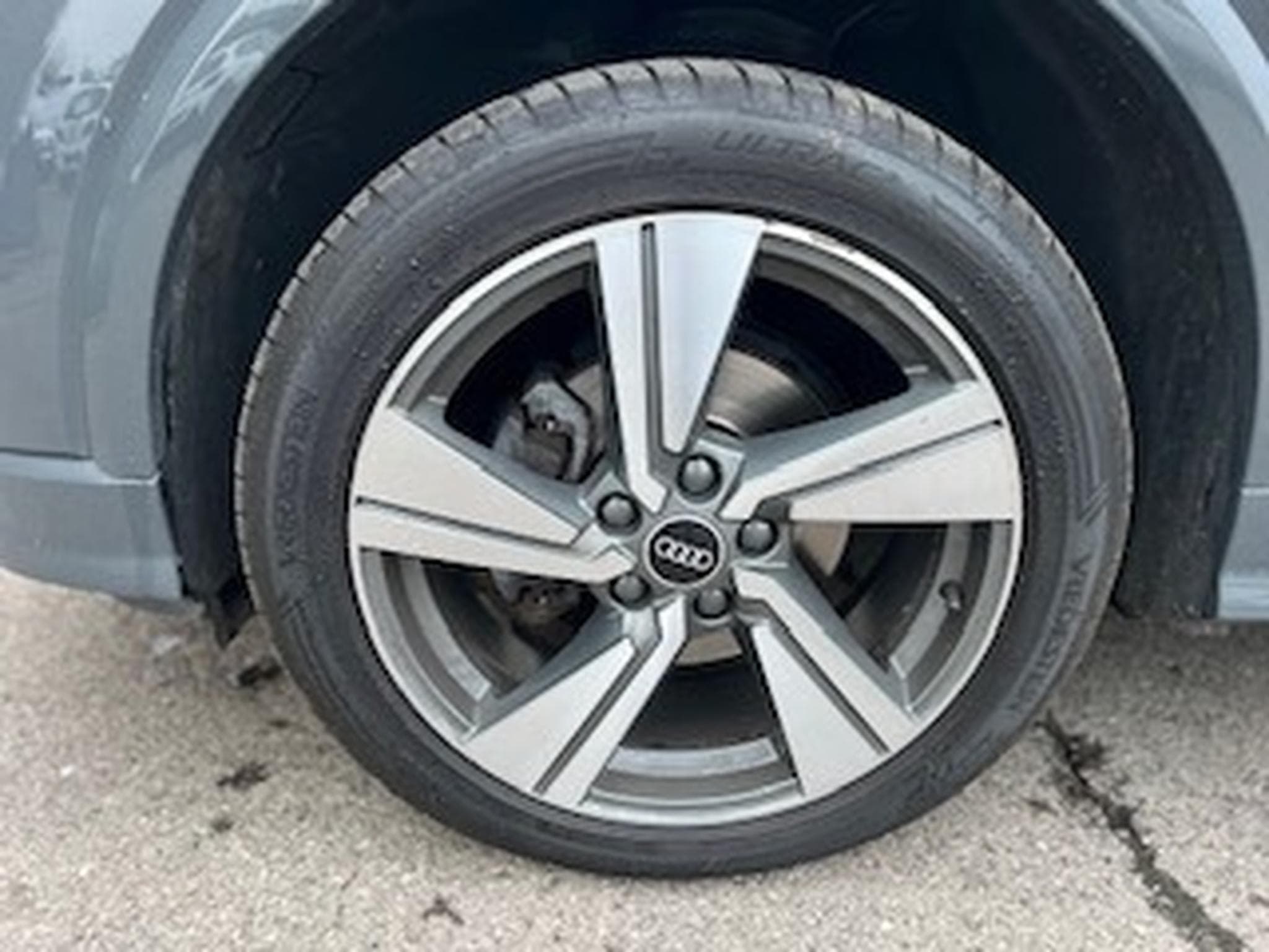 Audi Q2 1,6 TDI 30 S-TRONIC BUSINESS EDITION (2020) - Photo 12