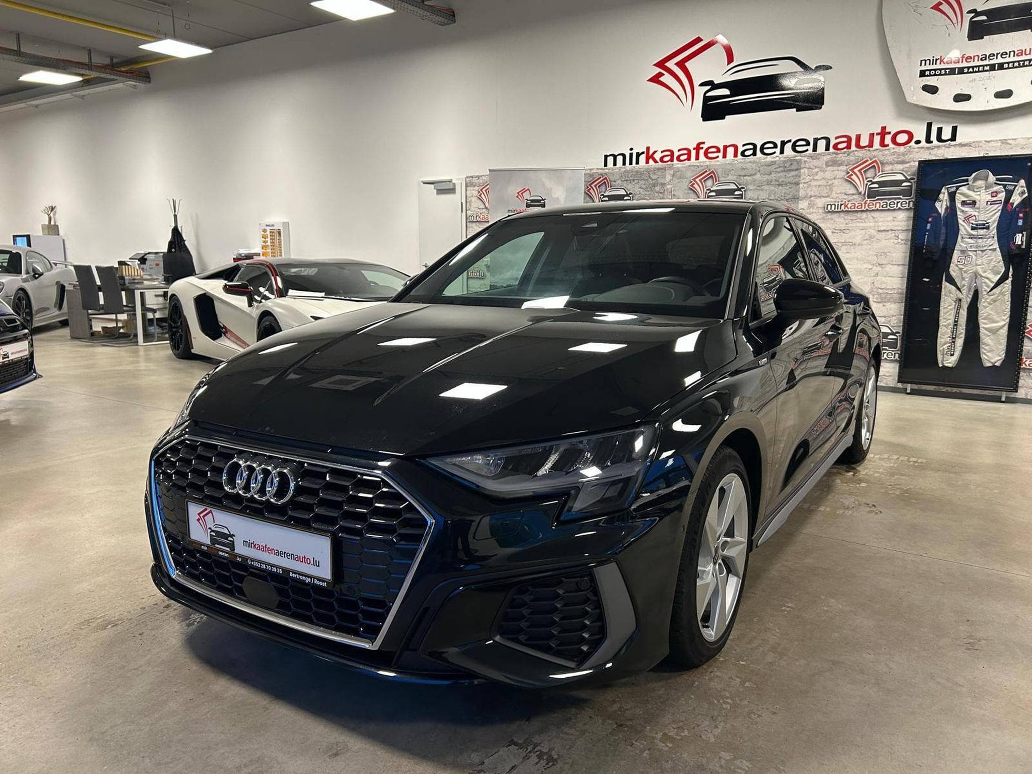 Audi A3 Sportback 35 TFSI S line (2024) - Photo 6