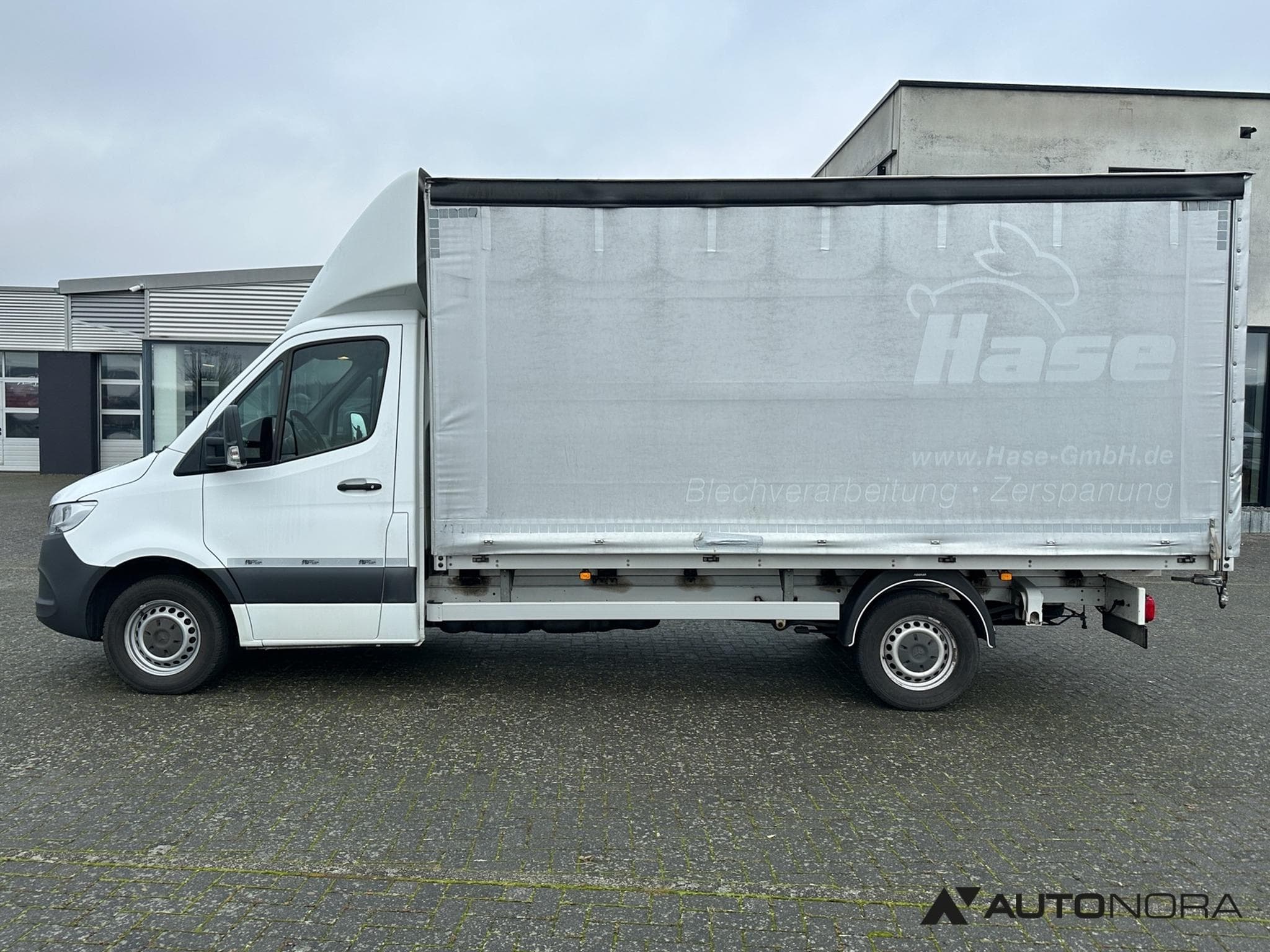 Mercedes Sprinter 319 CDI (2019) - Photo 6