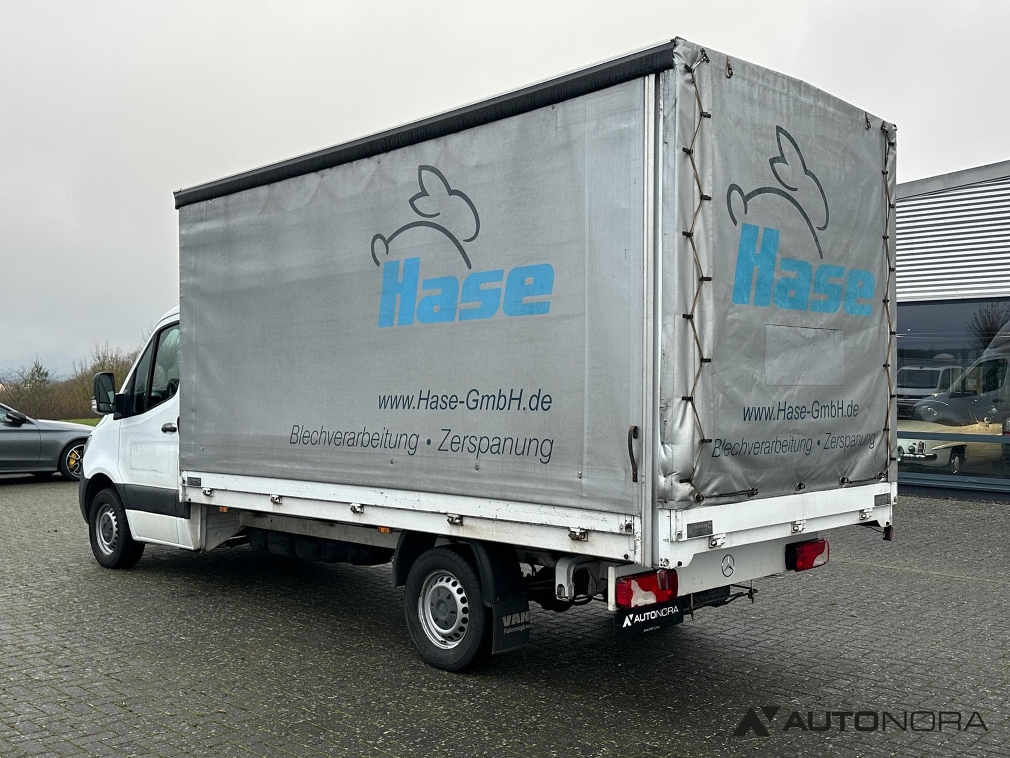 Mercedes Sprinter 319 CDI (2018) - Photo 2
