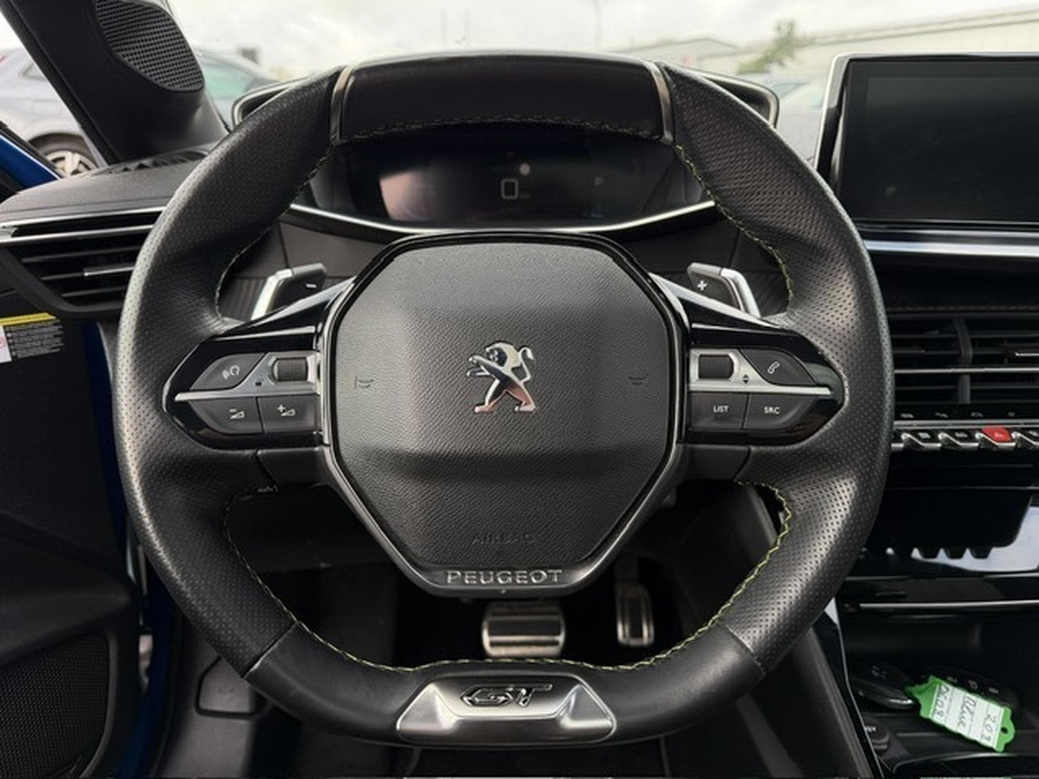Peugeot 208 1,2 GT_LINE AUTOMATIQUE 130 PS Limited edition (2021) - Photo 22