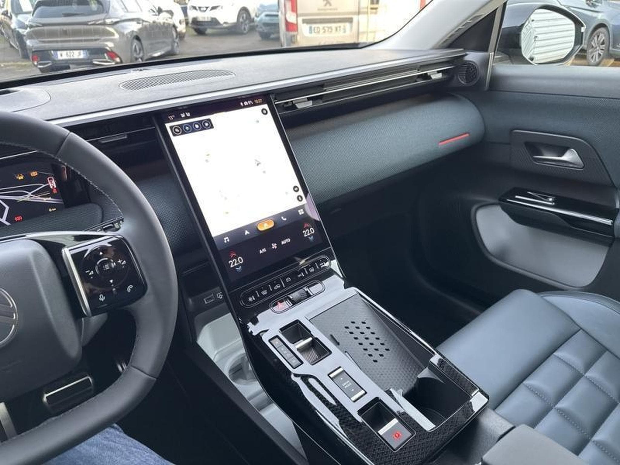 Citroën C5 Aircross C5 Aircross 1.2 Hybride 145ch MAX boite automatique (2025) - Photo 38
