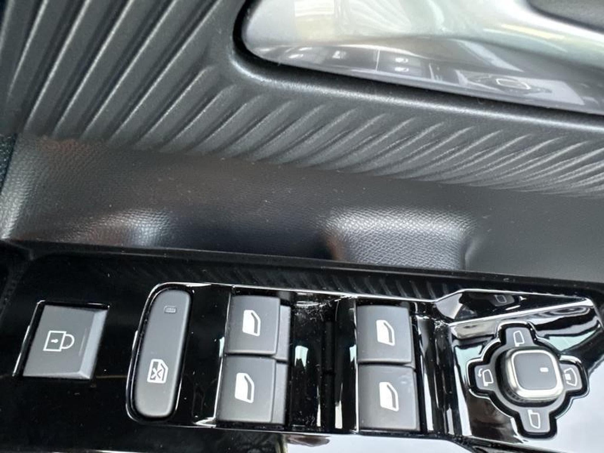 Citroën C5 Aircross C5 Aircross 1.2 Hybride 145ch MAX boite automatique (2025) - Photo 21