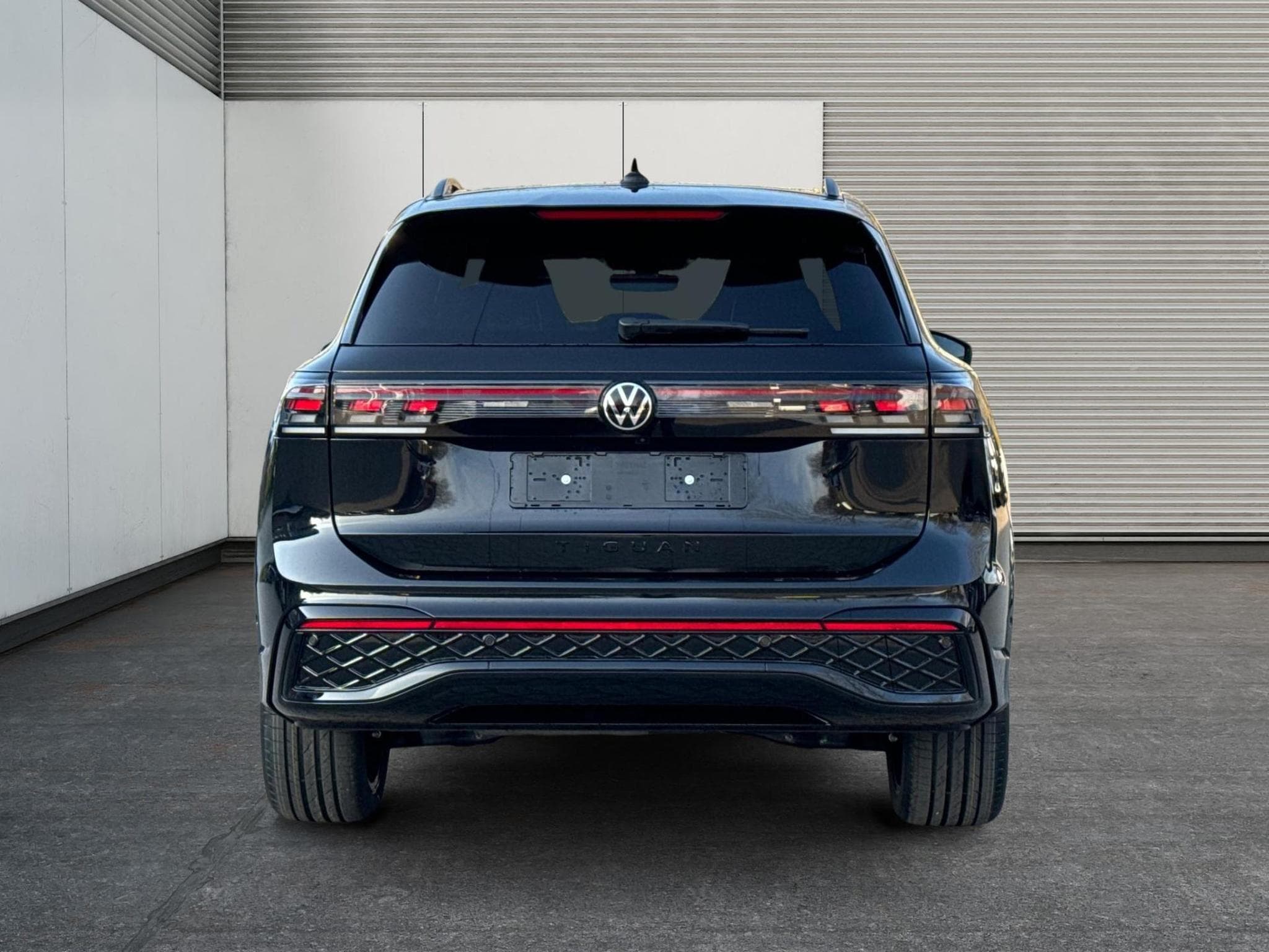 VW Tiguan R-Line Edition (2025) - Photo 4