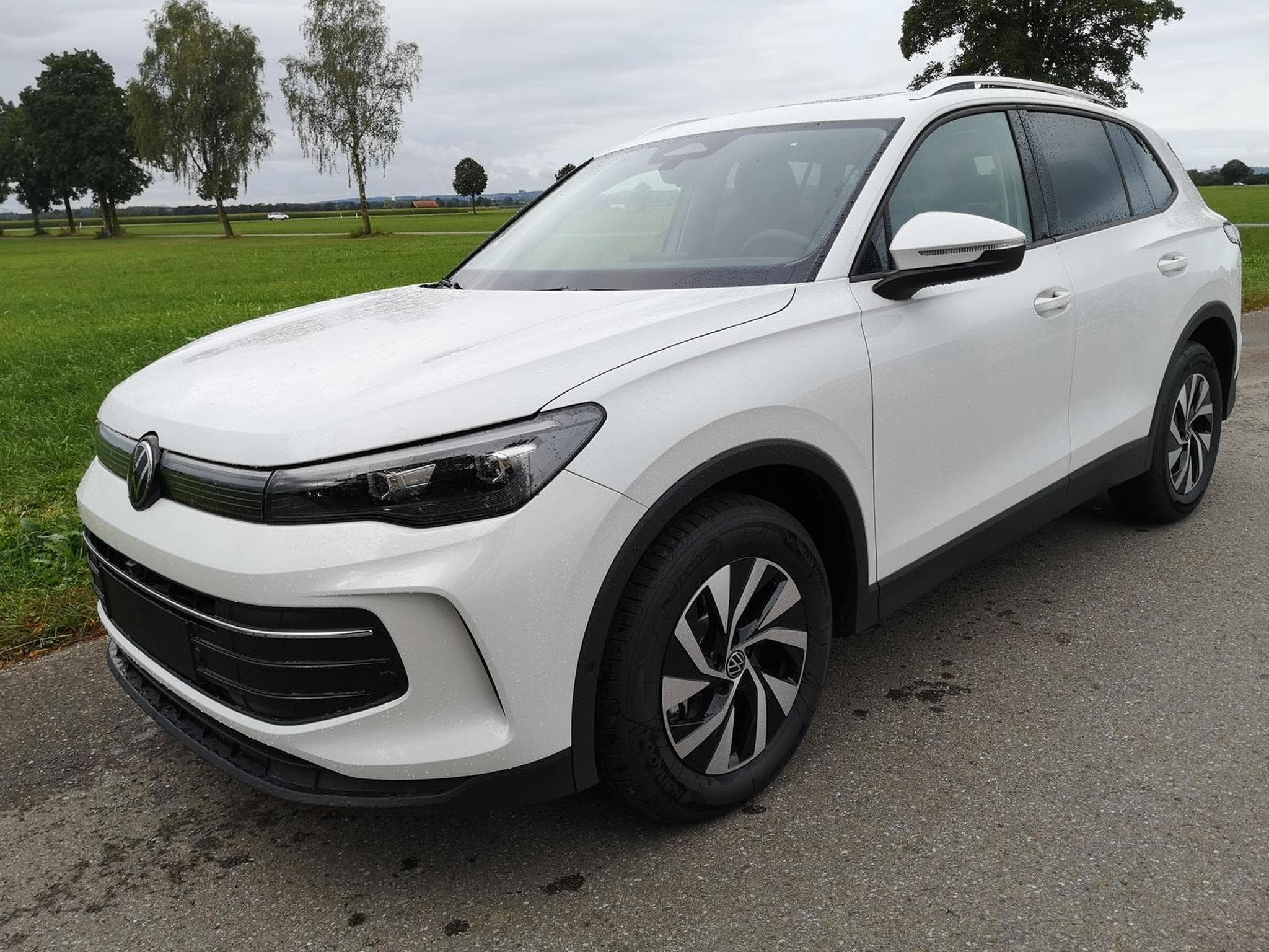 VW Tiguan 1.5 eTSI 96 kW Life (2025) - Photo 1