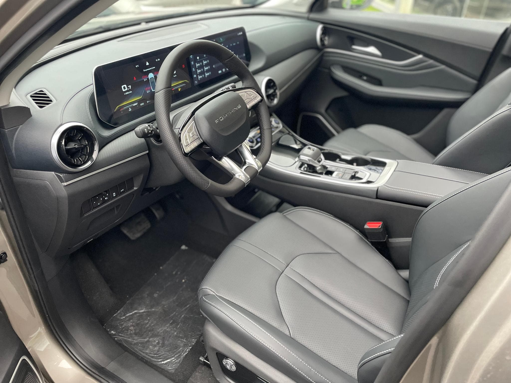 Forthing T5 EVO 1.5 Turbo Auto Neuve (2026) - Photo 6