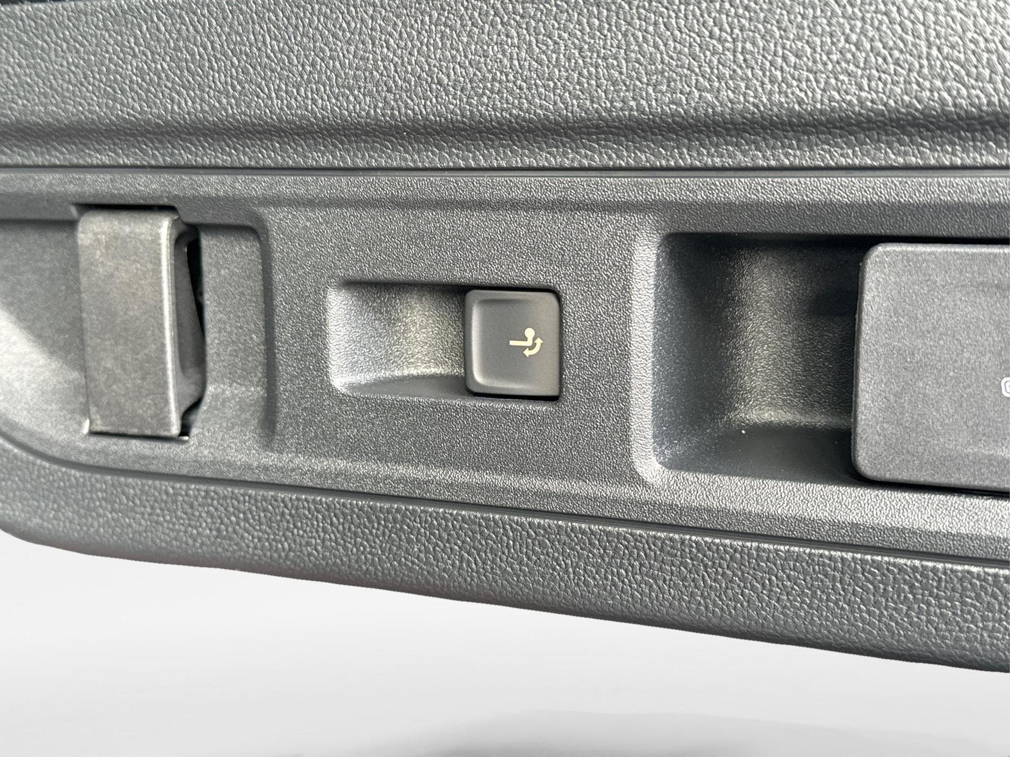 Skoda Superb Selection (2026) - Photo 12