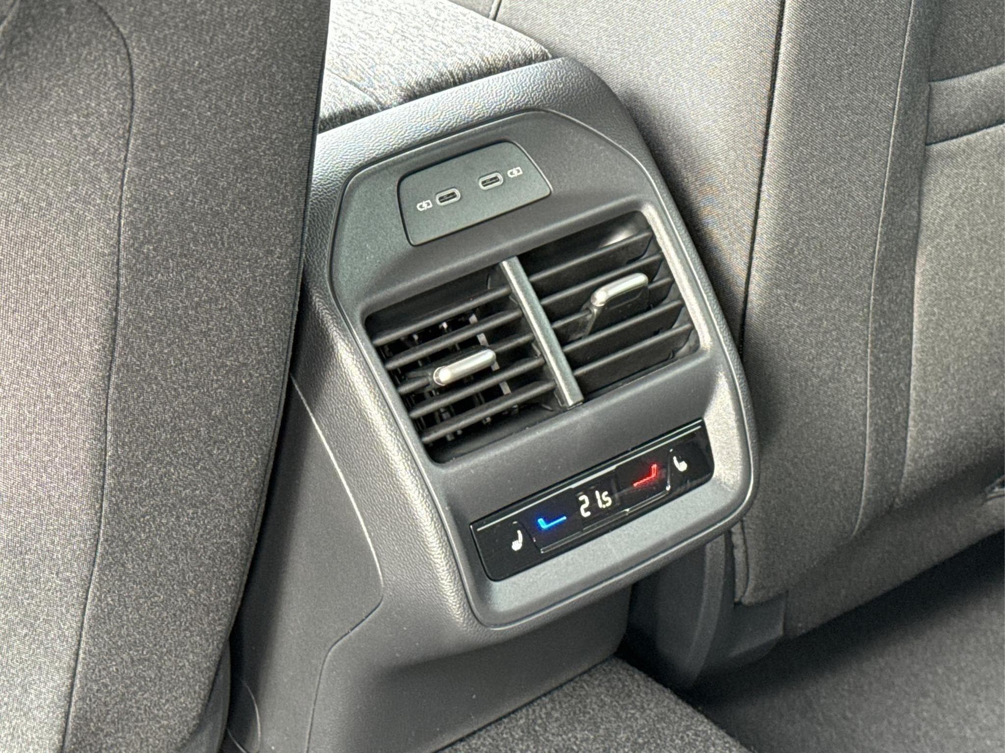 Skoda Superb Selection (2026) - Photo 18