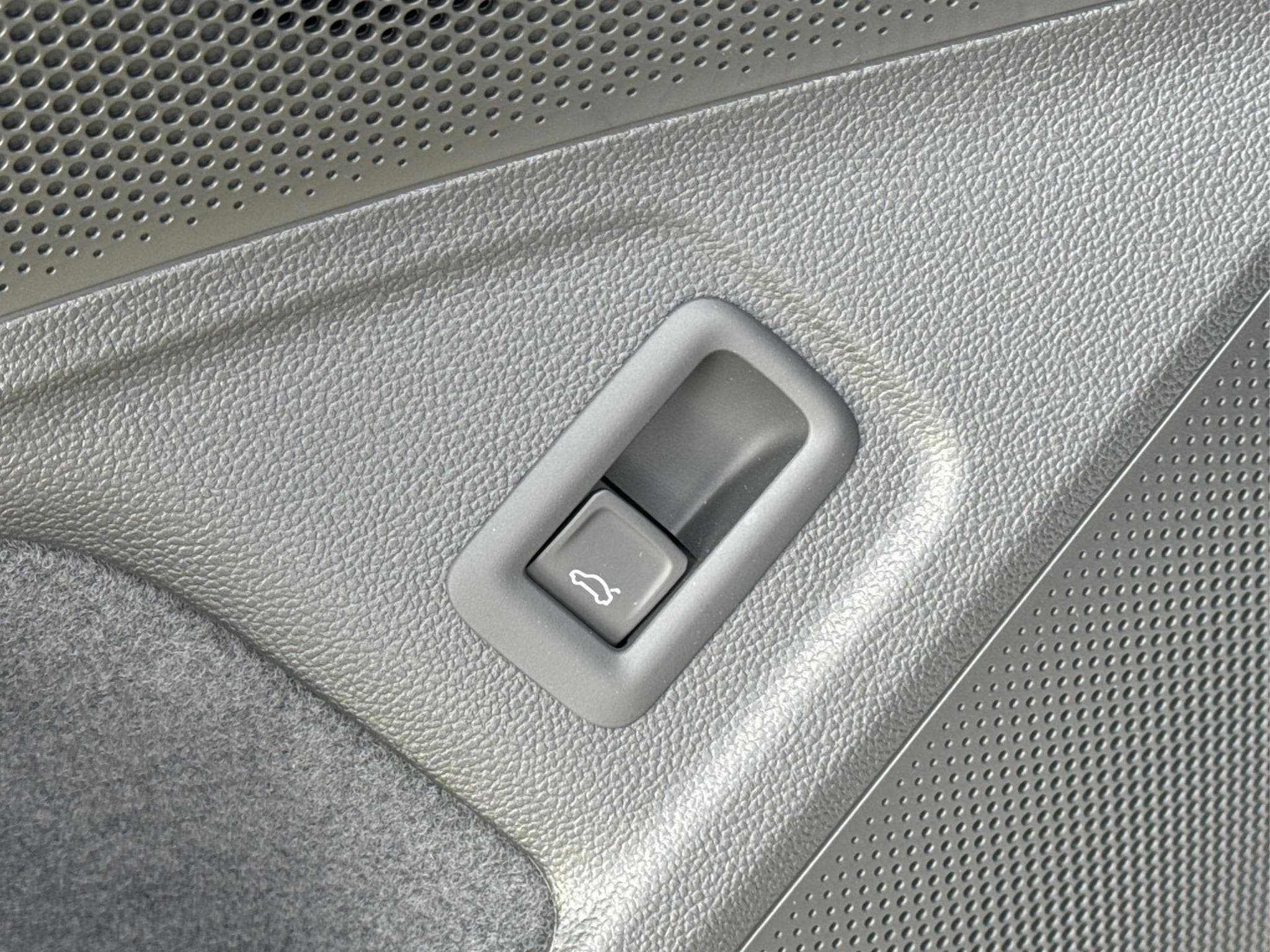 Skoda Superb Selection (2026) - Photo 20