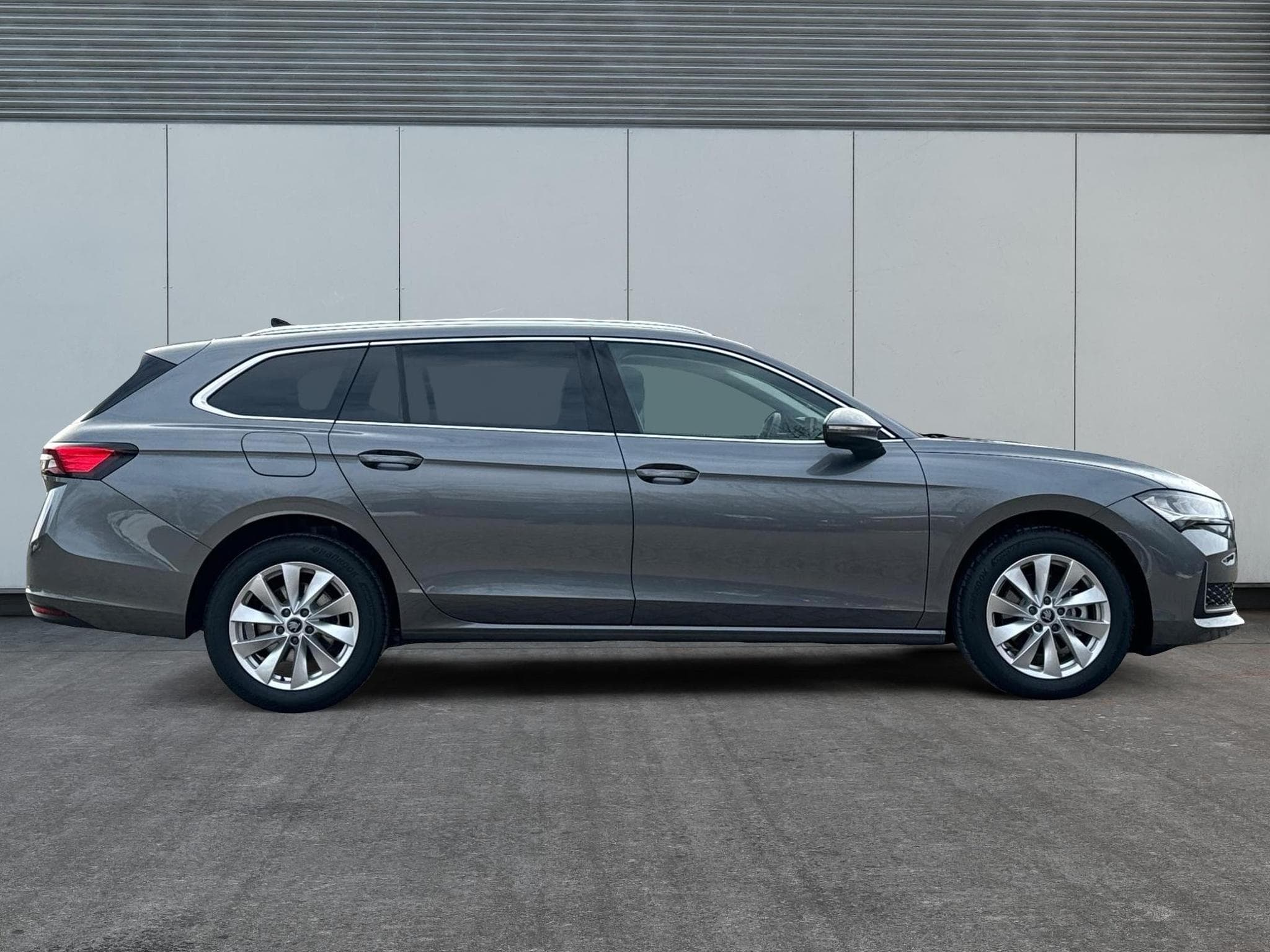 Skoda Superb Selection (2026) - Photo 3