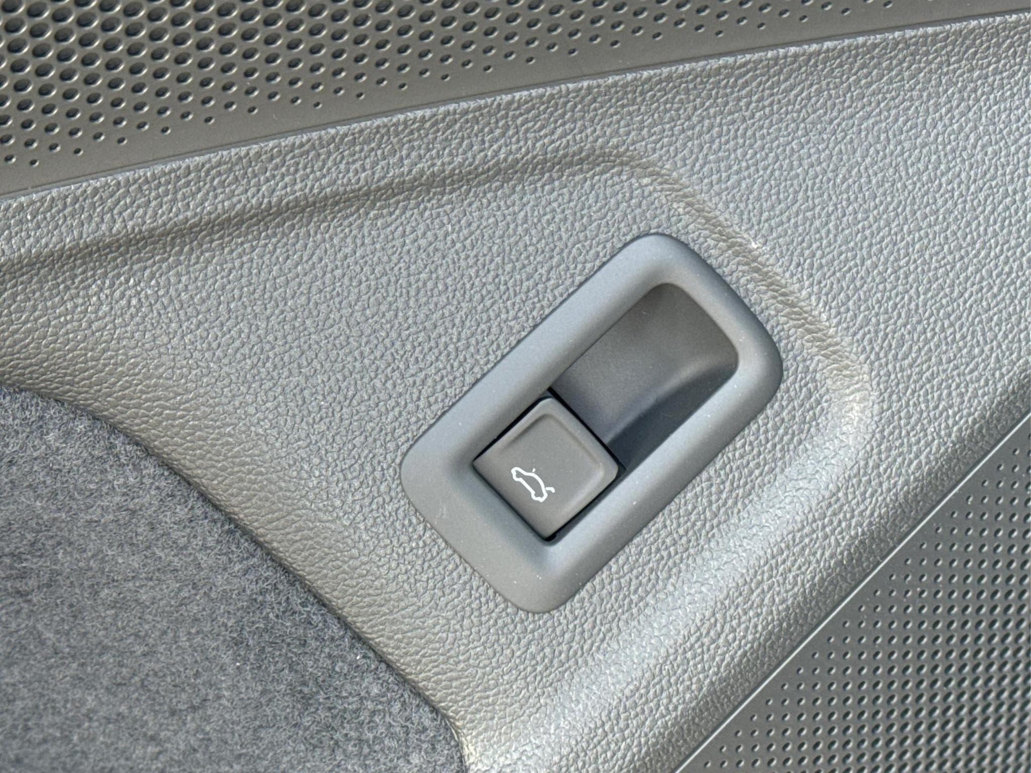 Skoda Superb Selection (2026) - Photo 20
