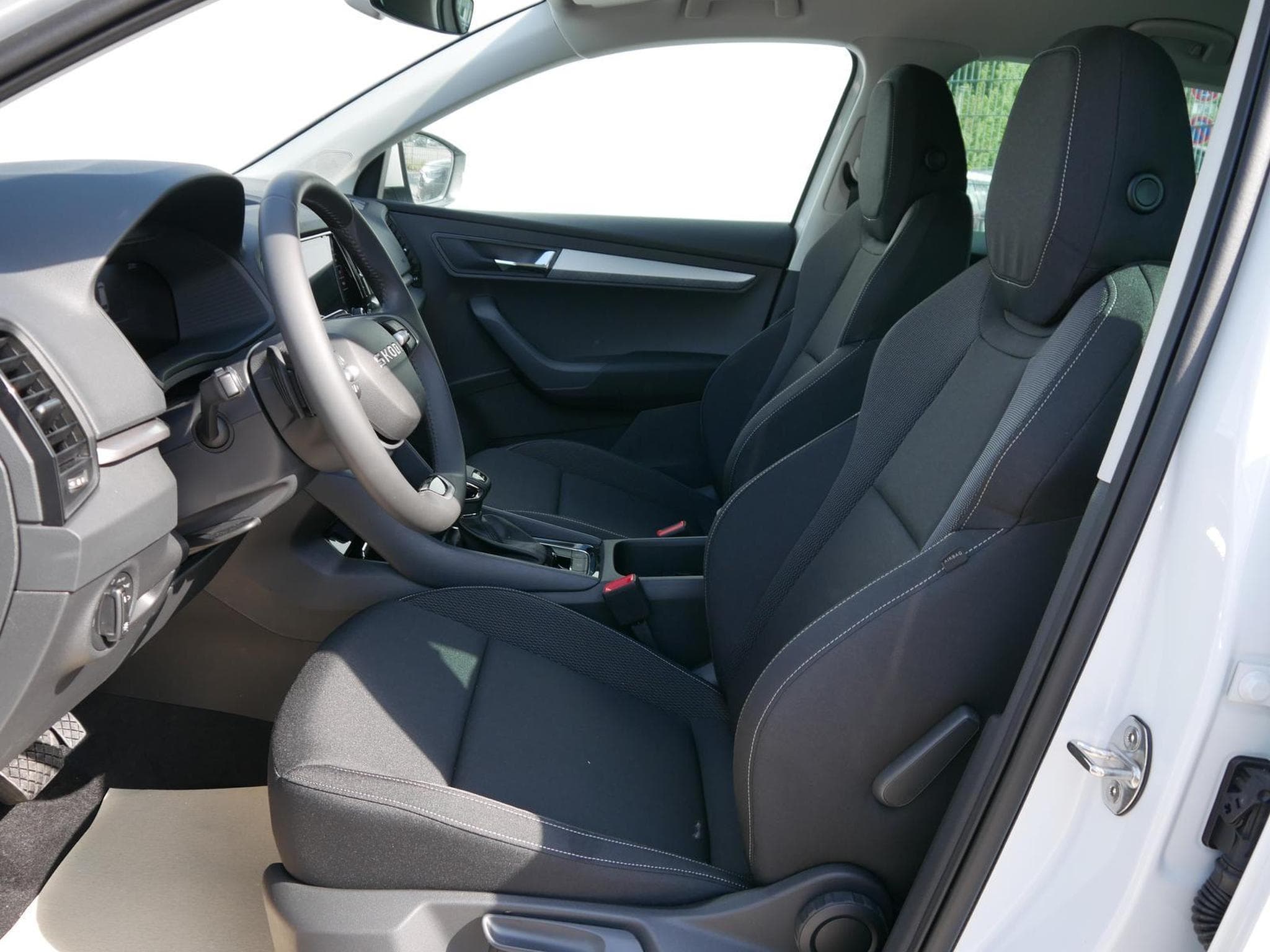 Skoda Karoq Selection (2026) - Photo 8