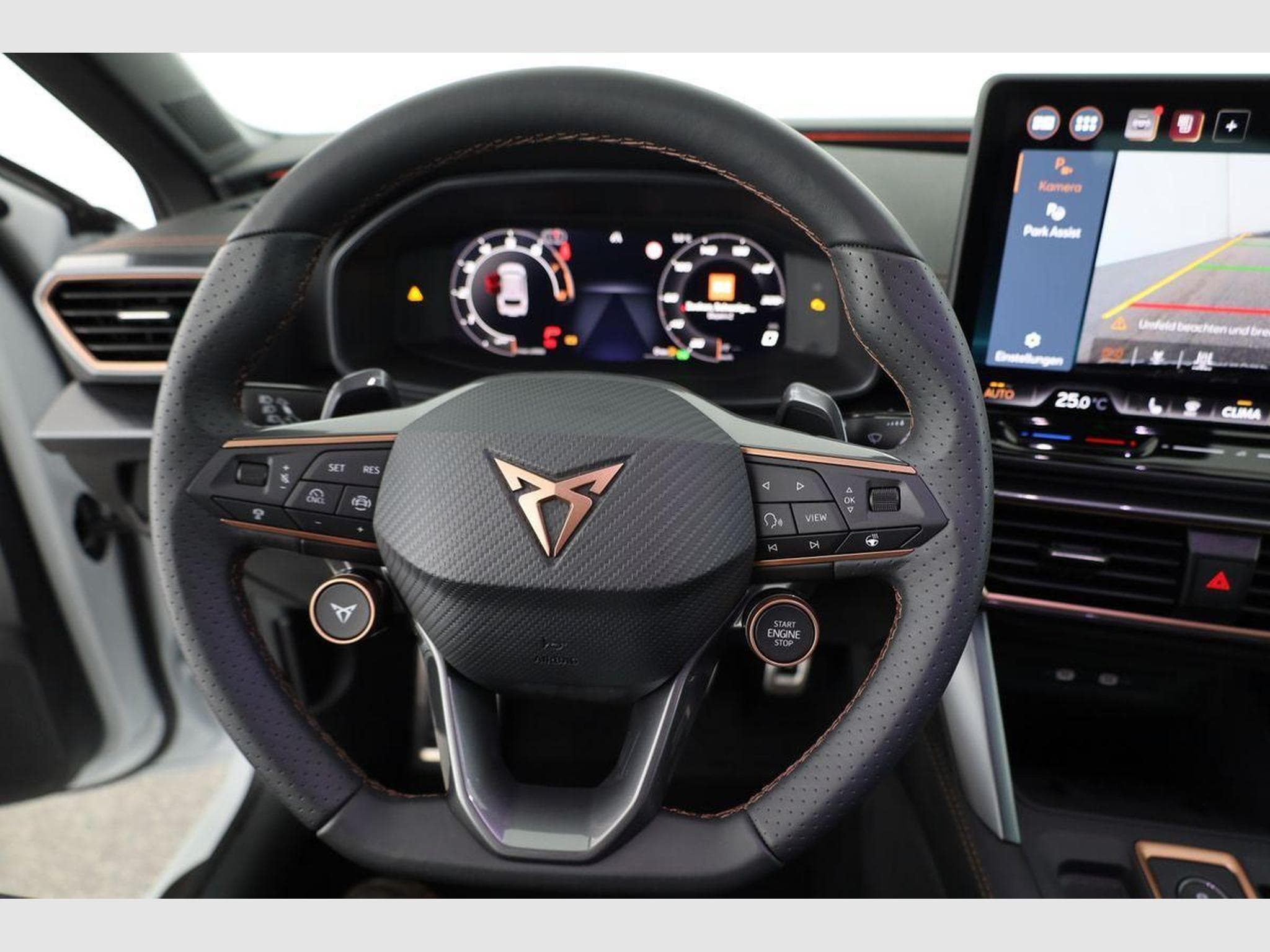 Cupra Leon 1.5 eTSI 110 kW (2026) - Photo 6