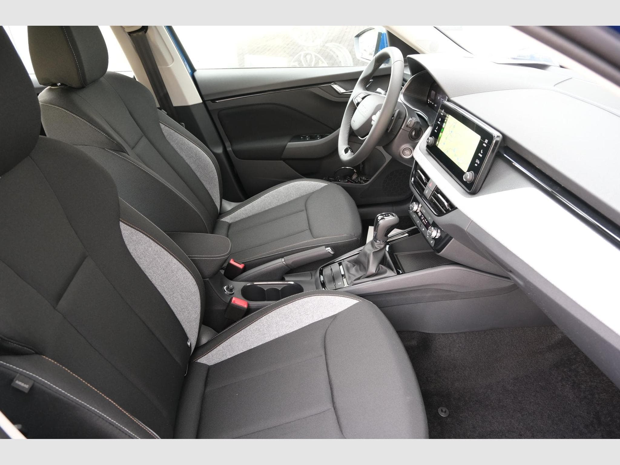 Skoda Kamiq 1.0 TSI DSG (2025) - Photo 7