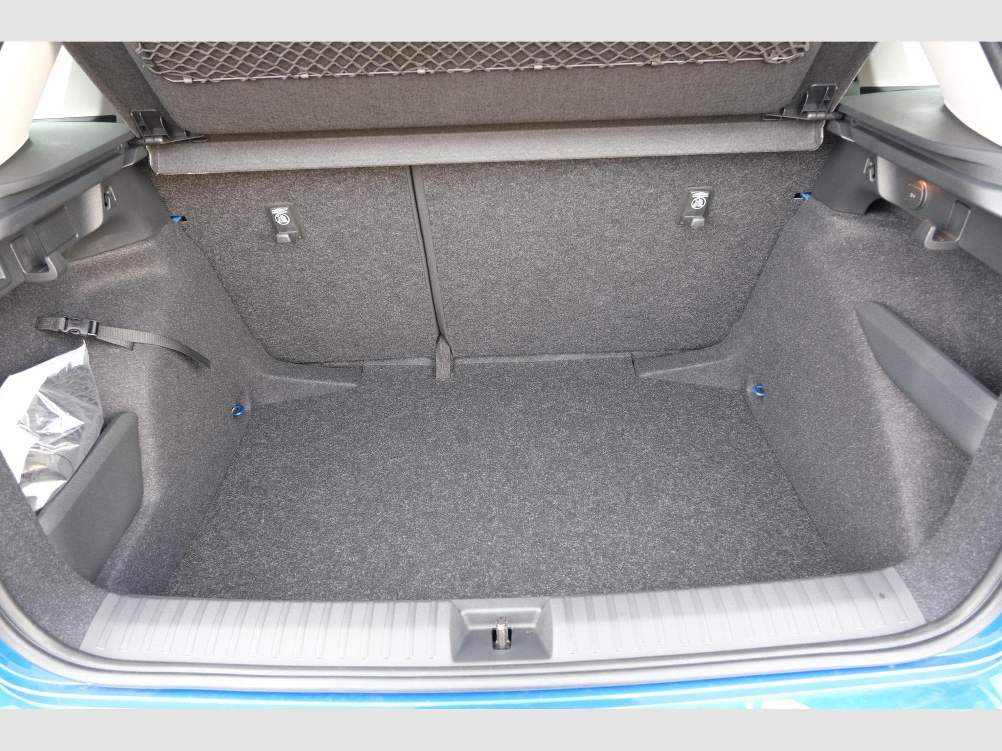 Skoda Kamiq 1.0 TSI DSG (2025) - Photo 9