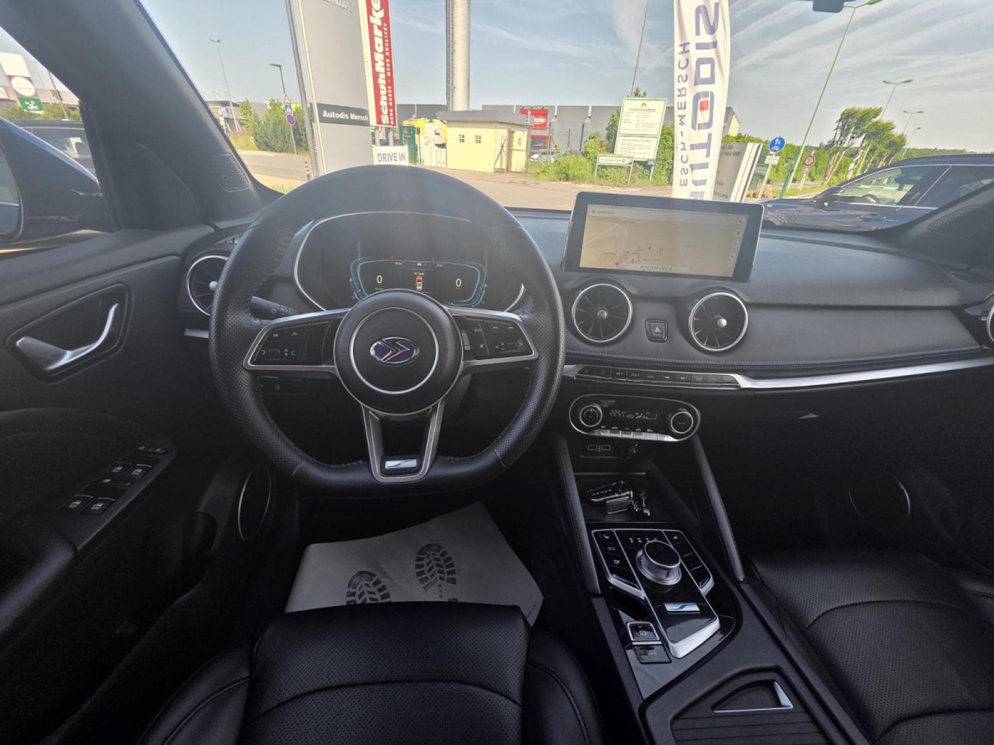 Seres #3 EV PREMIUM (2024) - Photo 4