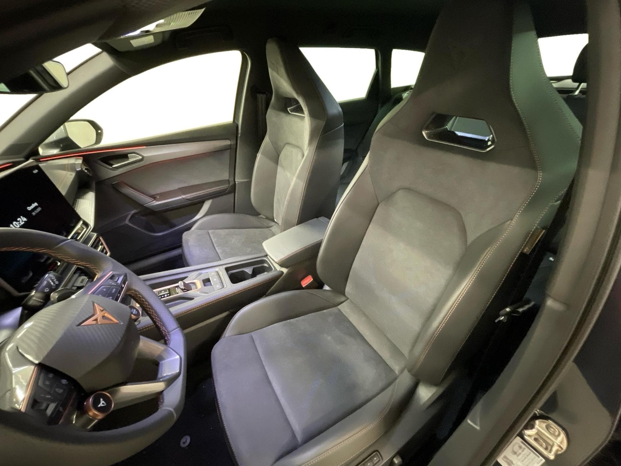 Cupra Leon VZ (2025) - Photo 18