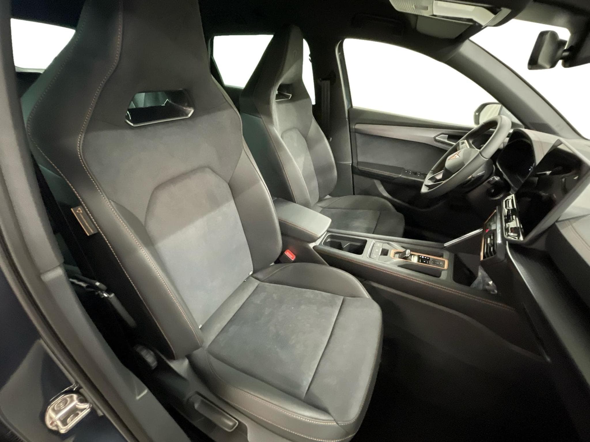 Cupra Leon VZ (2025) - Photo 19