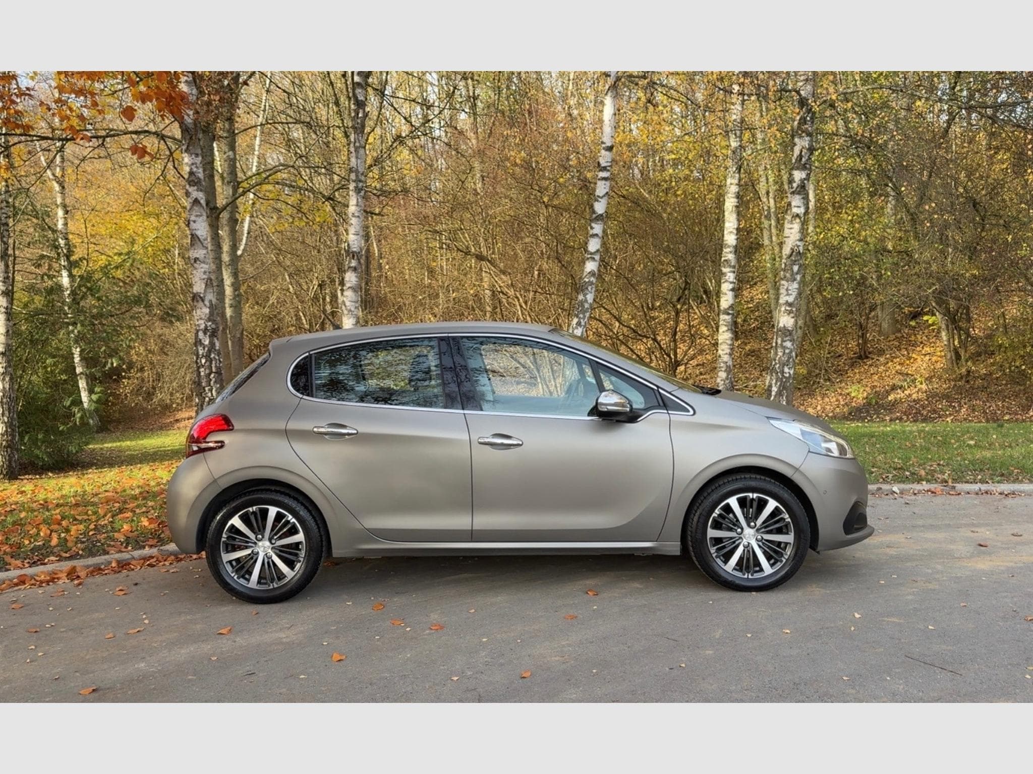 Peugeot 208 1.2 (2015) - Photo 4