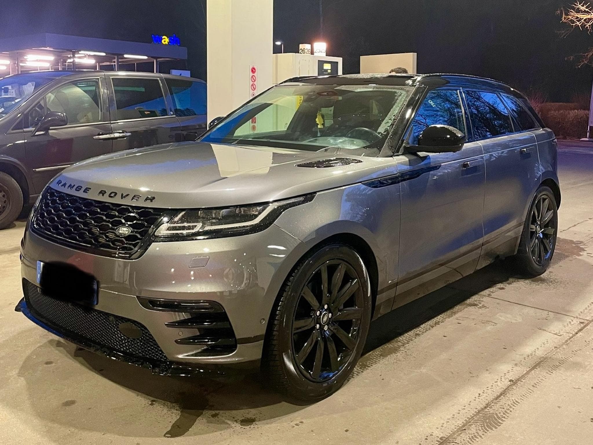 Land-Rover Range Rover Velar Dynamic HSE (2018) - Photo 2